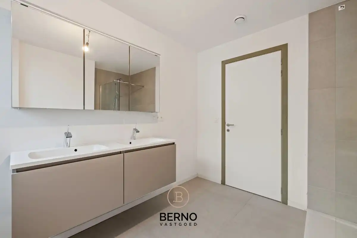 IN OPTIE! Architecturale parel met tuin en vergezicht (6% BTW) foto 15