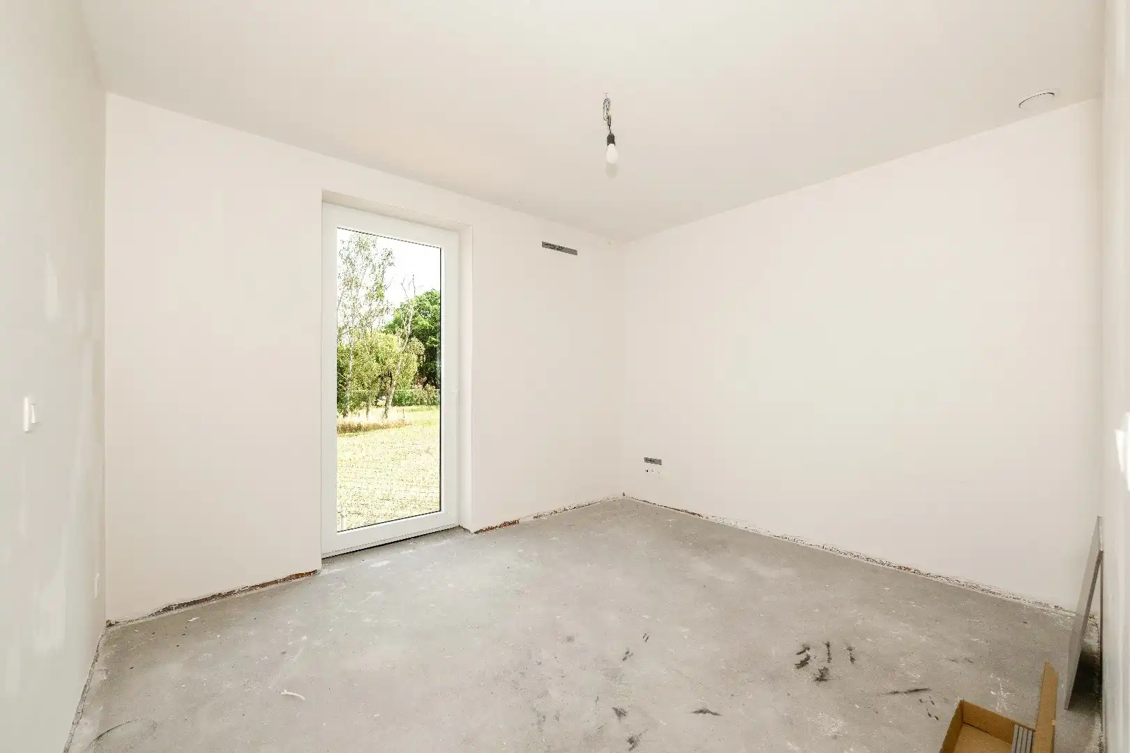 ZEER RUIME NIEUWBOUWWONING MET 3 SLPKS | TUIN | GARAGE foto 9