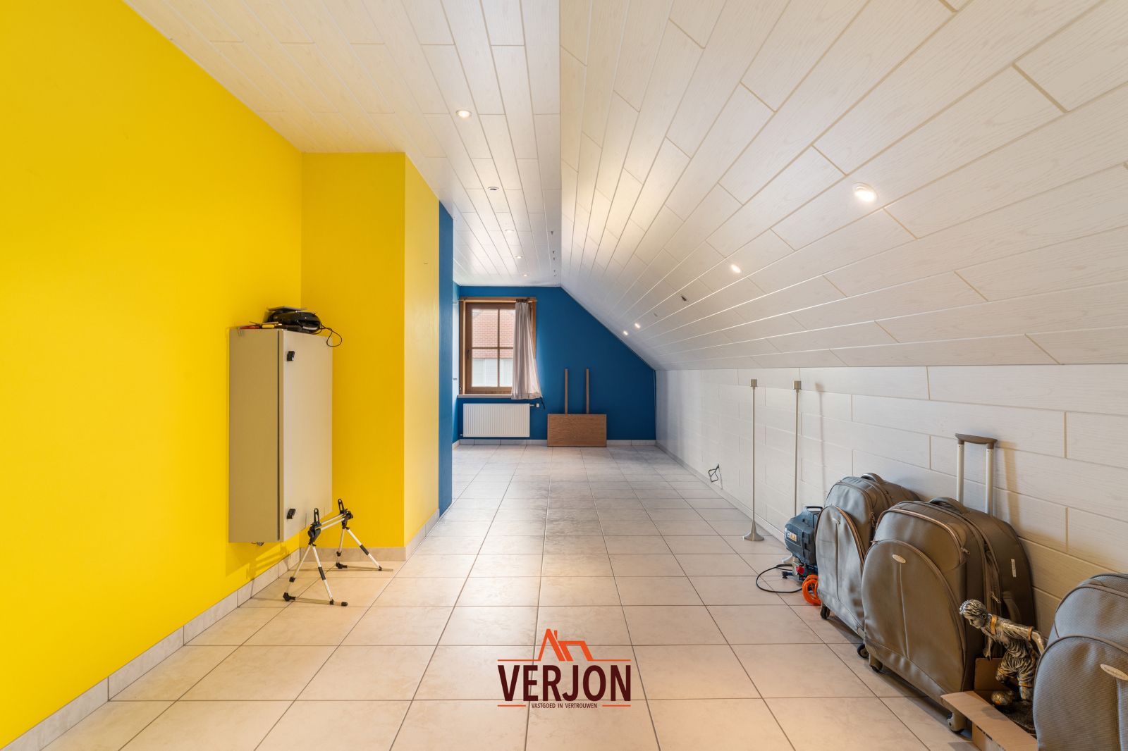 Riante villa op 13.722m2 met 6 slaapkamers, dubbele garage en prachtig vergezicht foto 21
