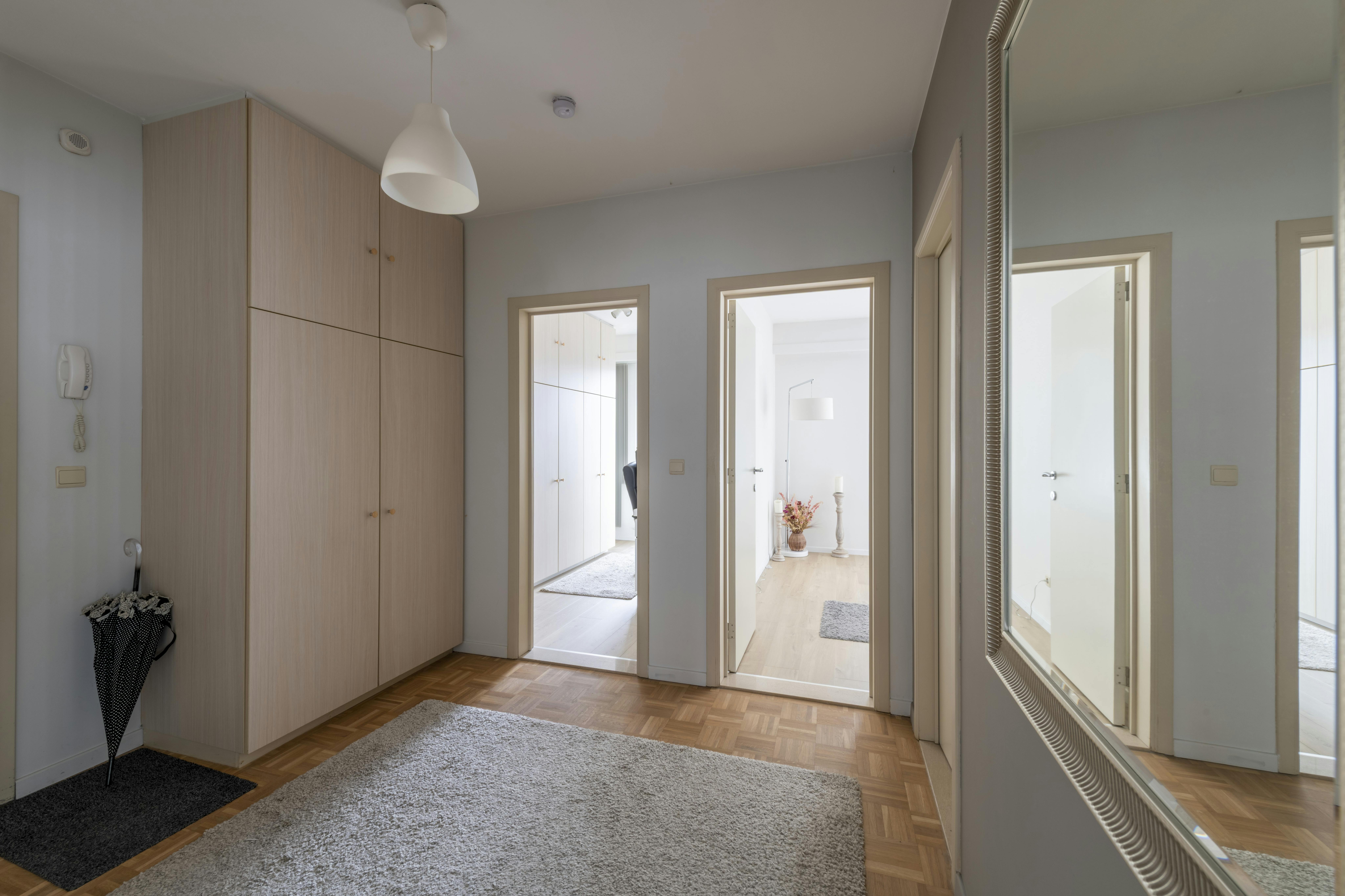 Lichtrijk appartement met 3 slaapkamers te koop Brasschaat. foto 8