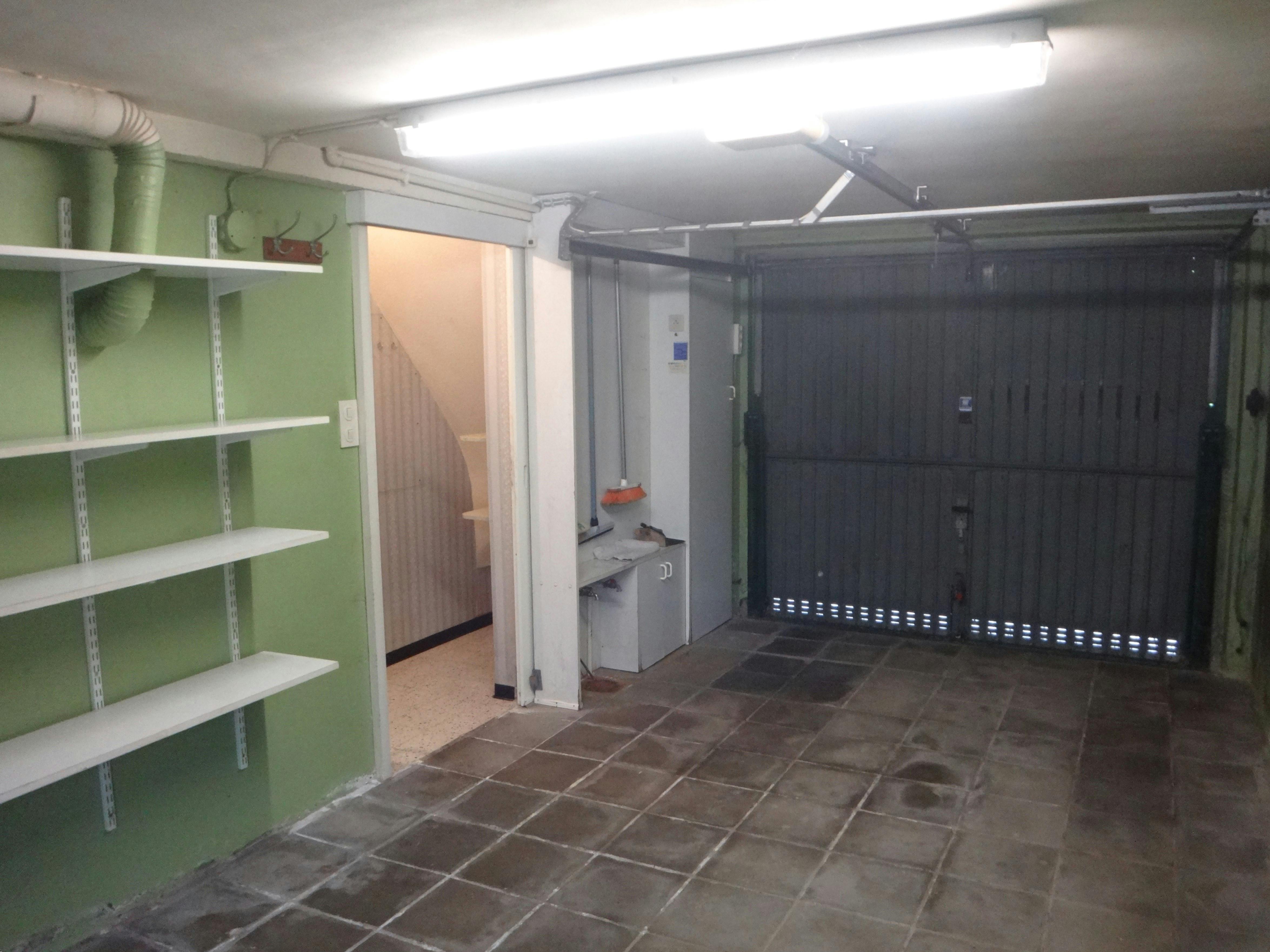 Woning met 4 slaapkamers, tuin en garage te Veurne op 521m². foto 18