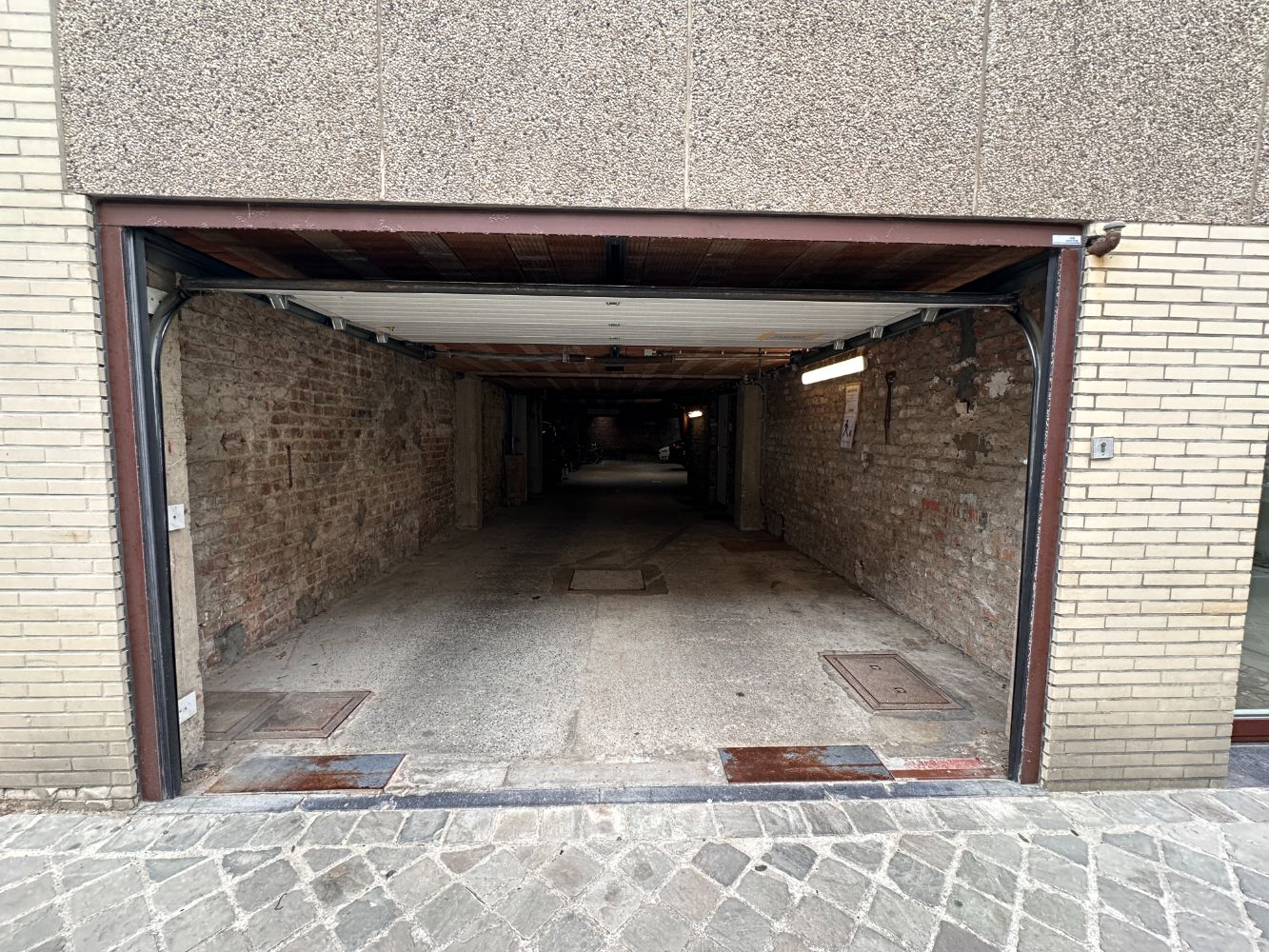 Gesloten parkeerplaatsen foto 8