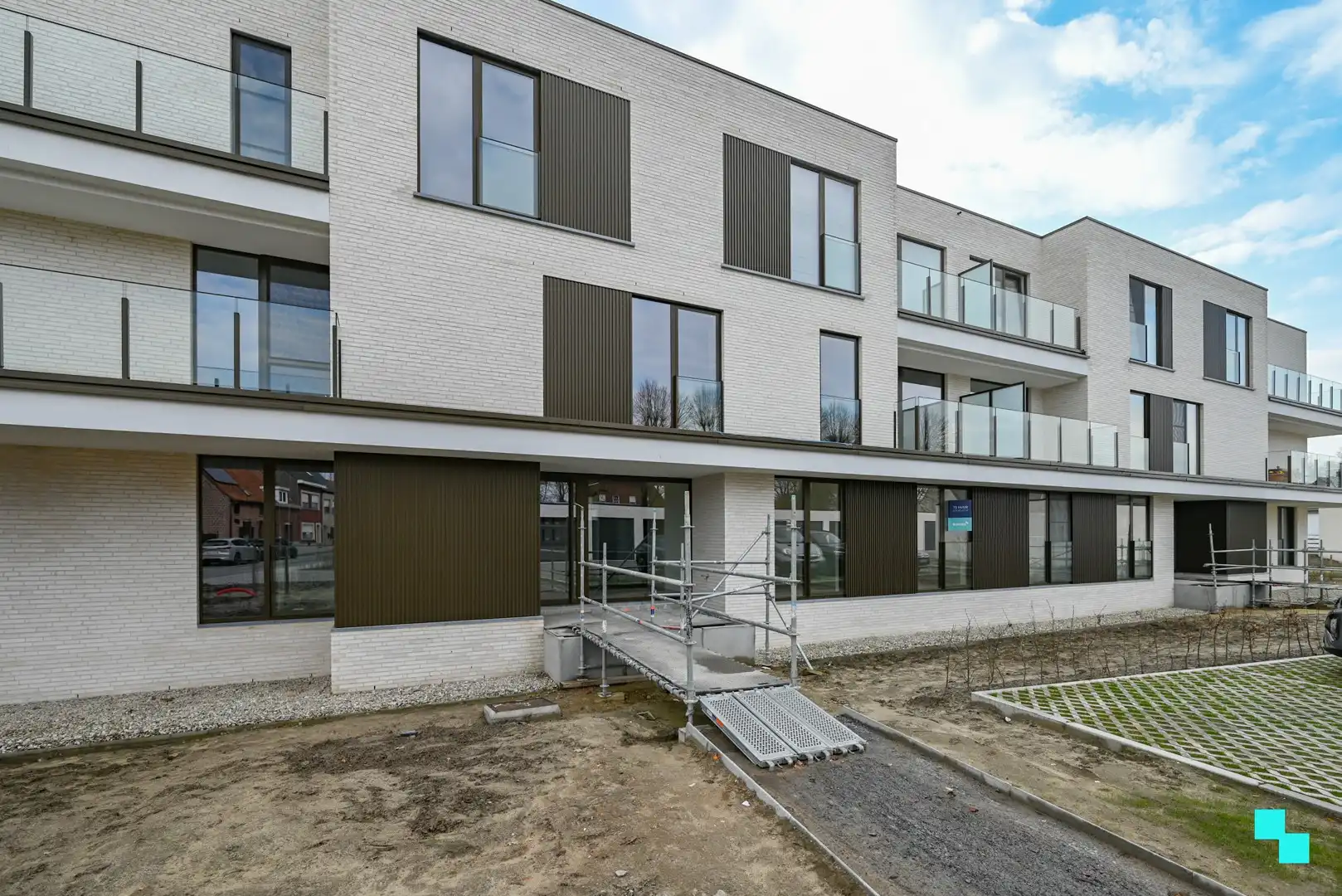 Gelijkvloers tweeslaapkamerappartement met riant terras te Ingelmunster foto 27