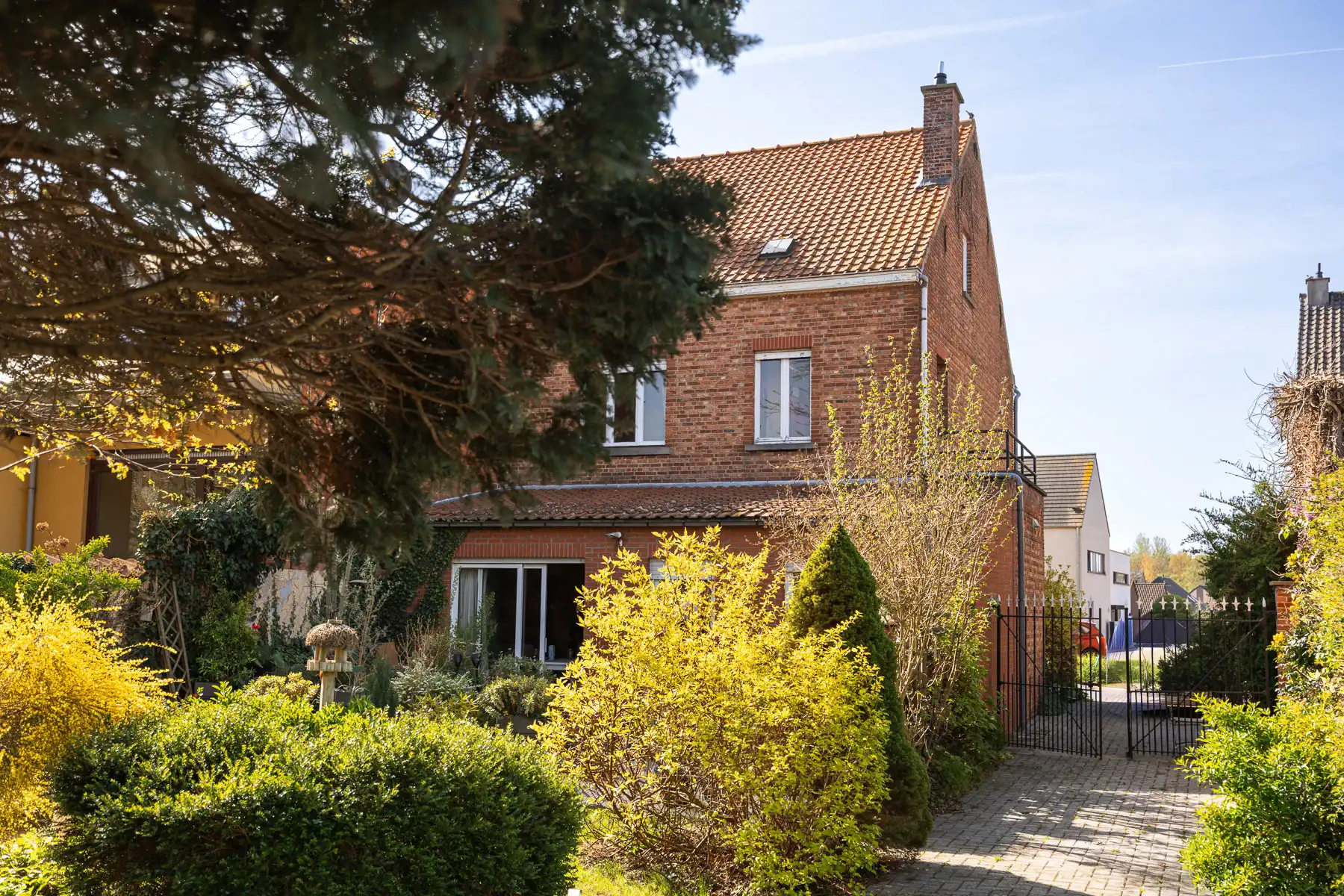 Charmante halfopen bebouwing met tal van mogelijkheden foto 17