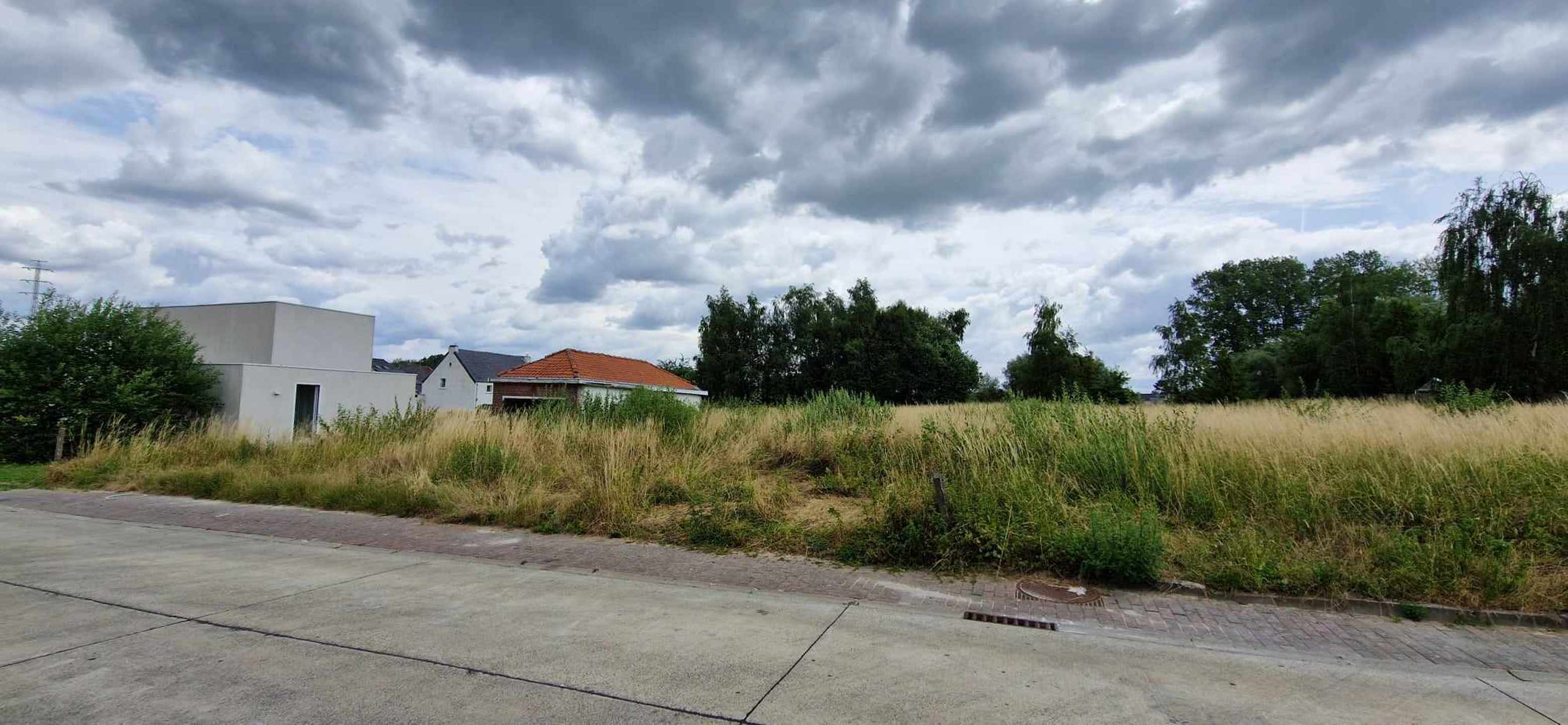 Uniek gelegen perceel bouwgrond voor OB foto 5