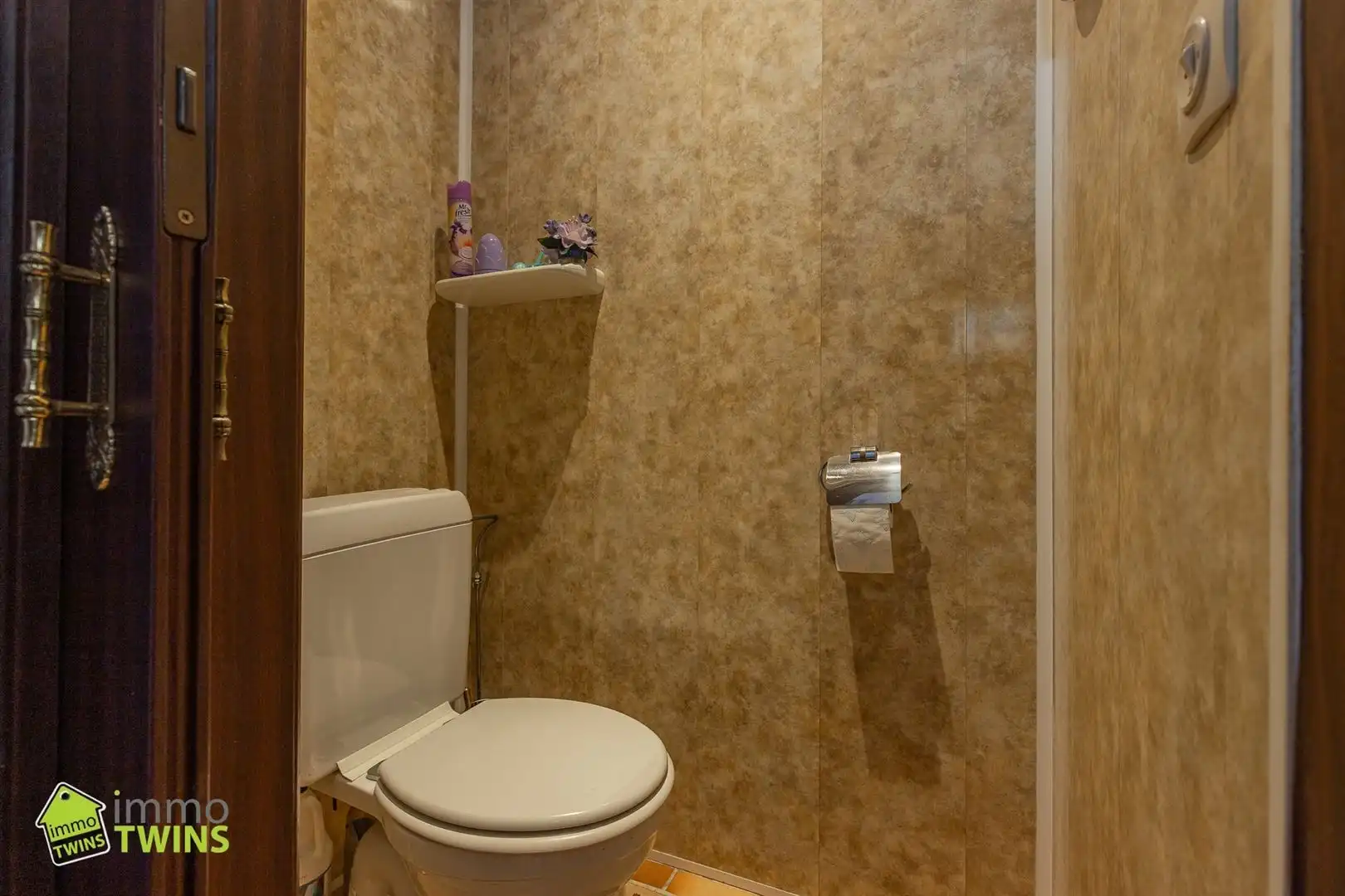 Te renoveren bungalow in het groene Mespelare bij Dendermonde foto 22