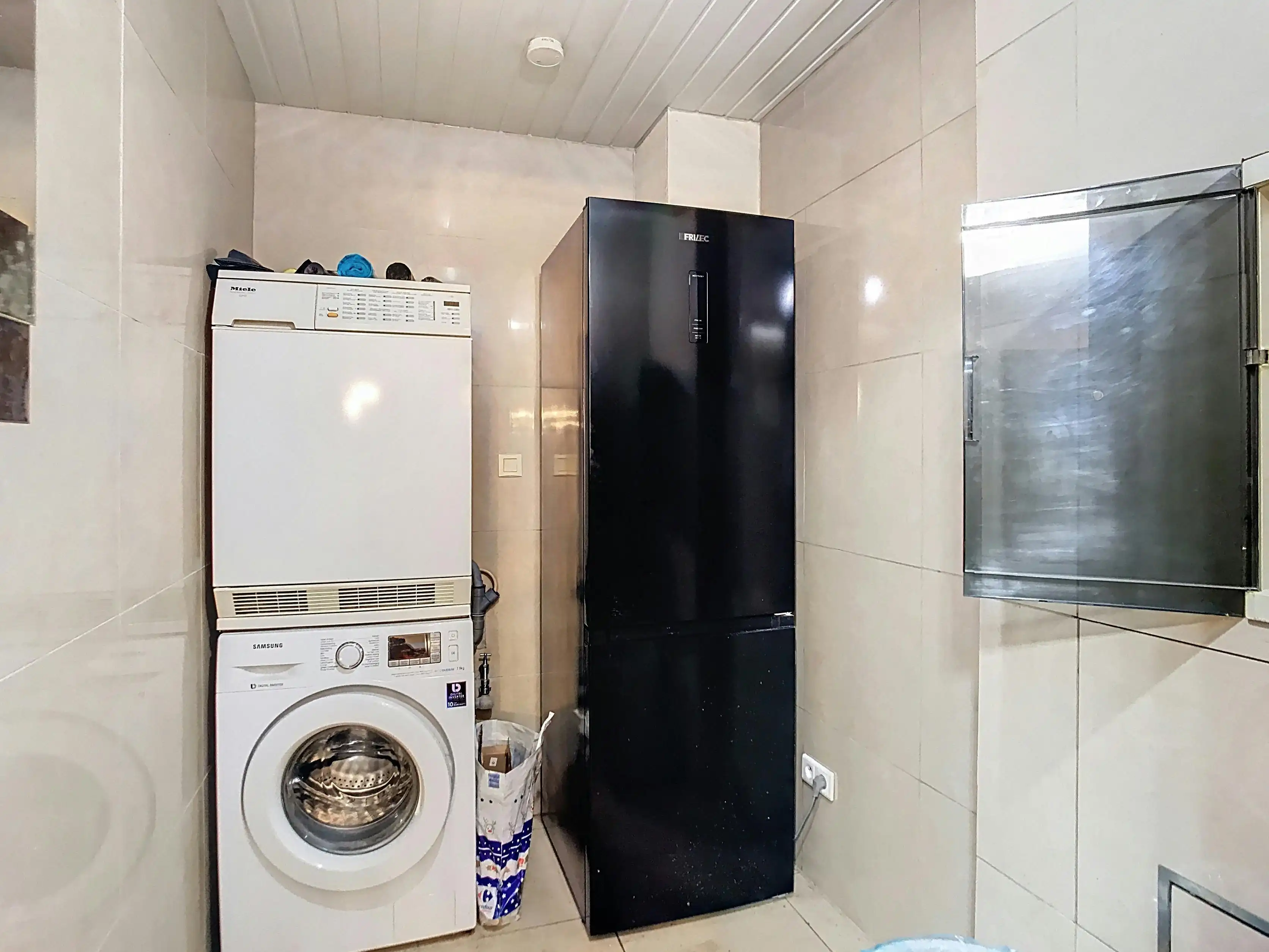 Gelijkvloers appartement met 4 slaapkamers (EPC C-F) foto 12