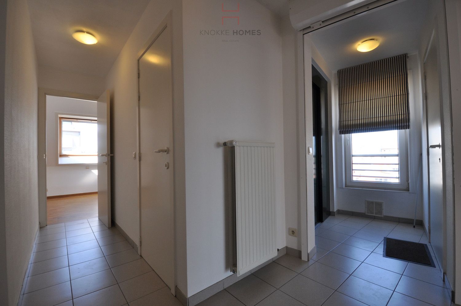 Instapklaar duplexappartement met zuidterras en open zicht vlakbij het Albertstrand foto 14