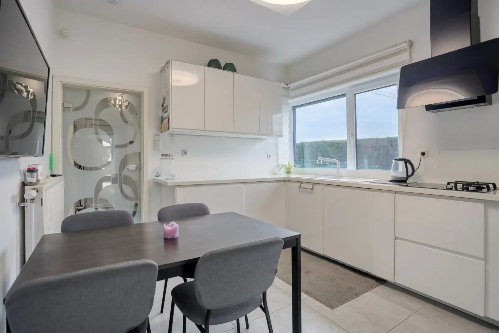 Vernieuwde vrijstaande woning met grote tuin - rustig gelegen in Vreren foto 10