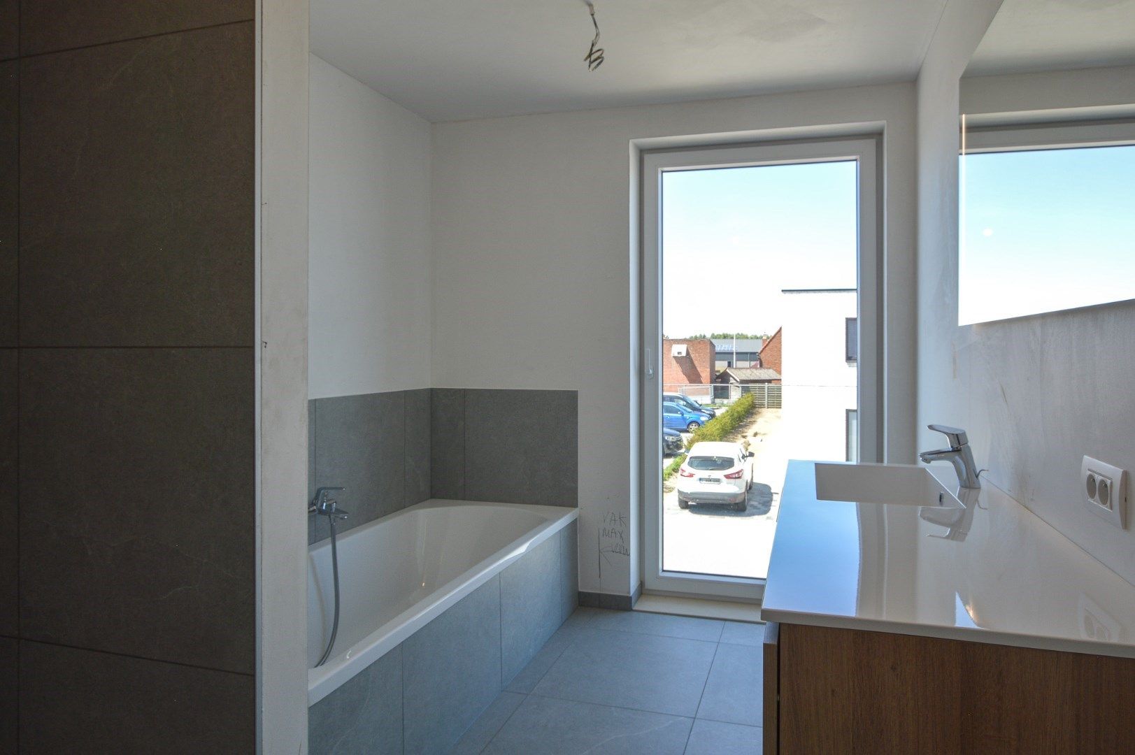 Nieuwbouwwoning met 3 slaapkamers te huur  foto 13