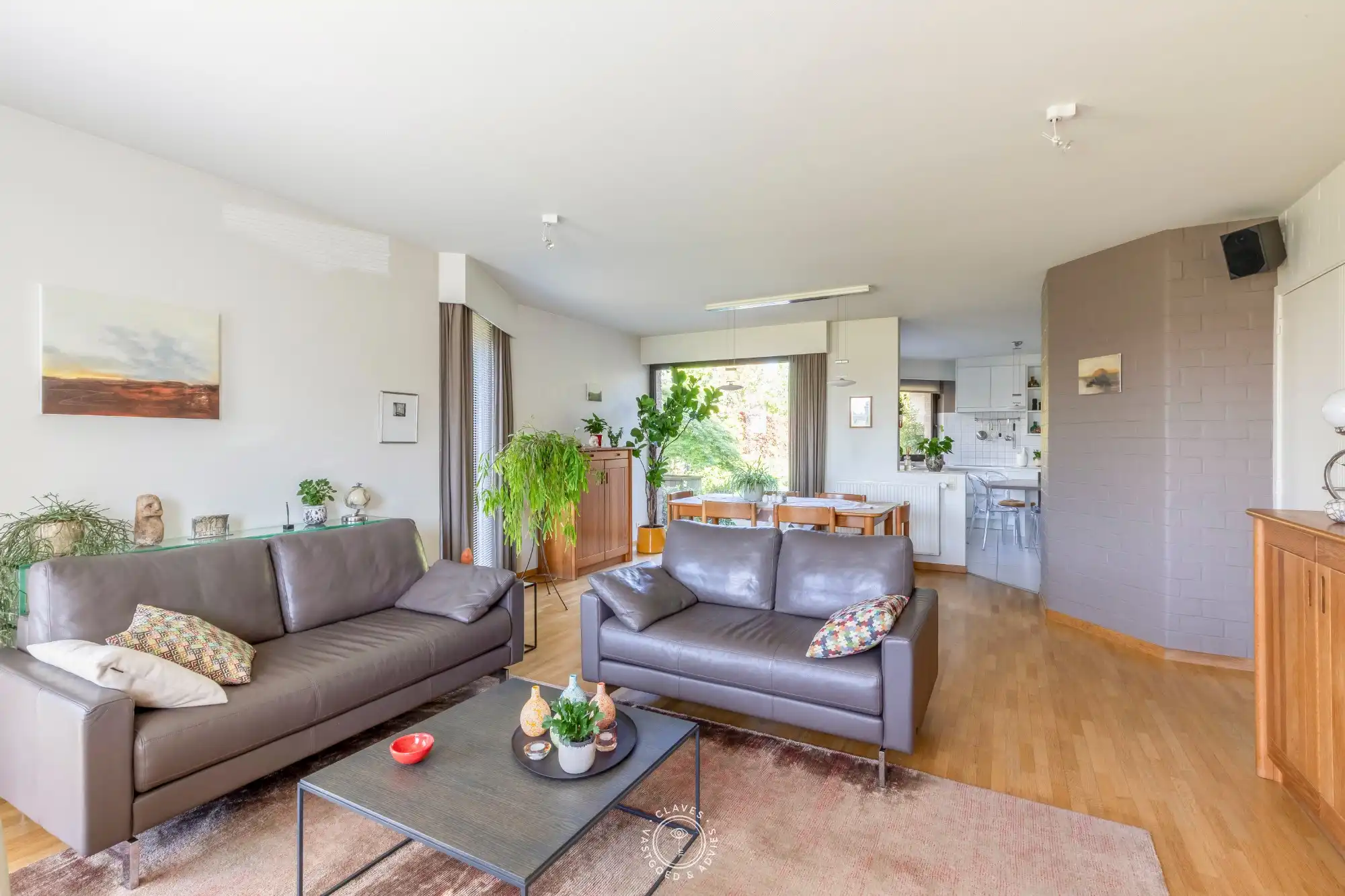 Landelijk wonen aan de rand van de stad foto 8