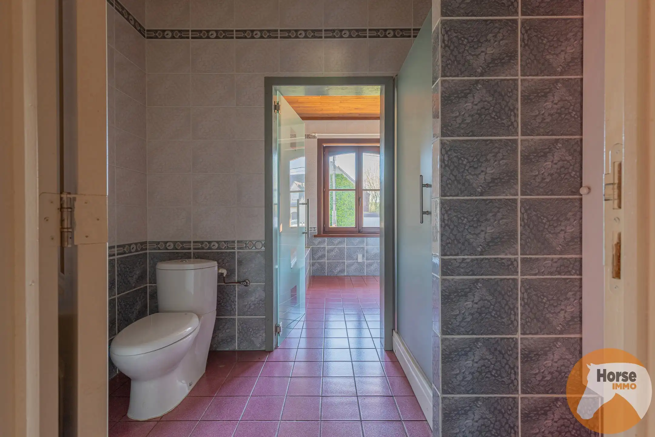 ERPE-MERE - Ruime villa met potentieel in rustige straat foto 10