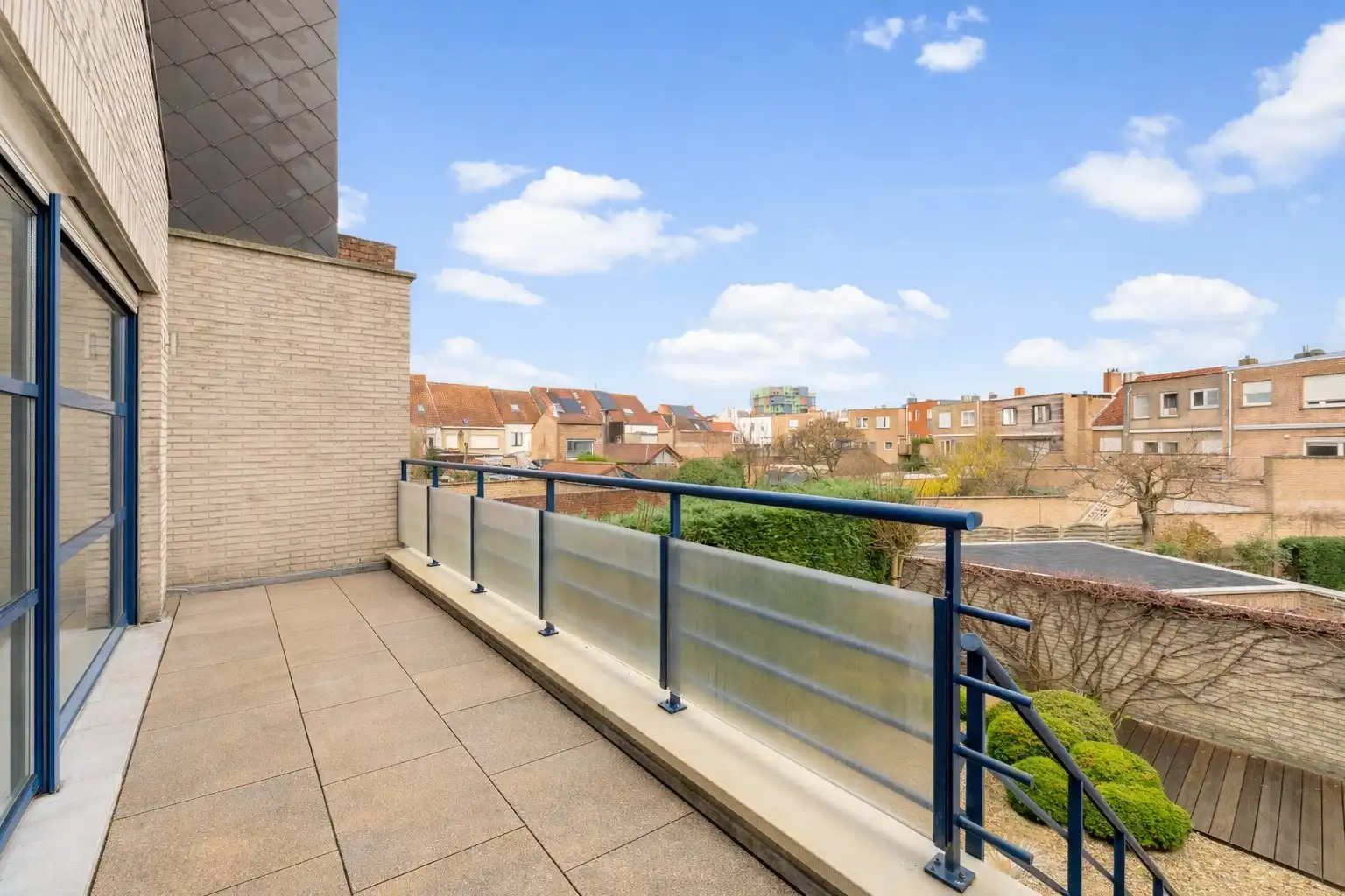 Groot huis met inpandige garage te Heist-aan-Zee foto 8