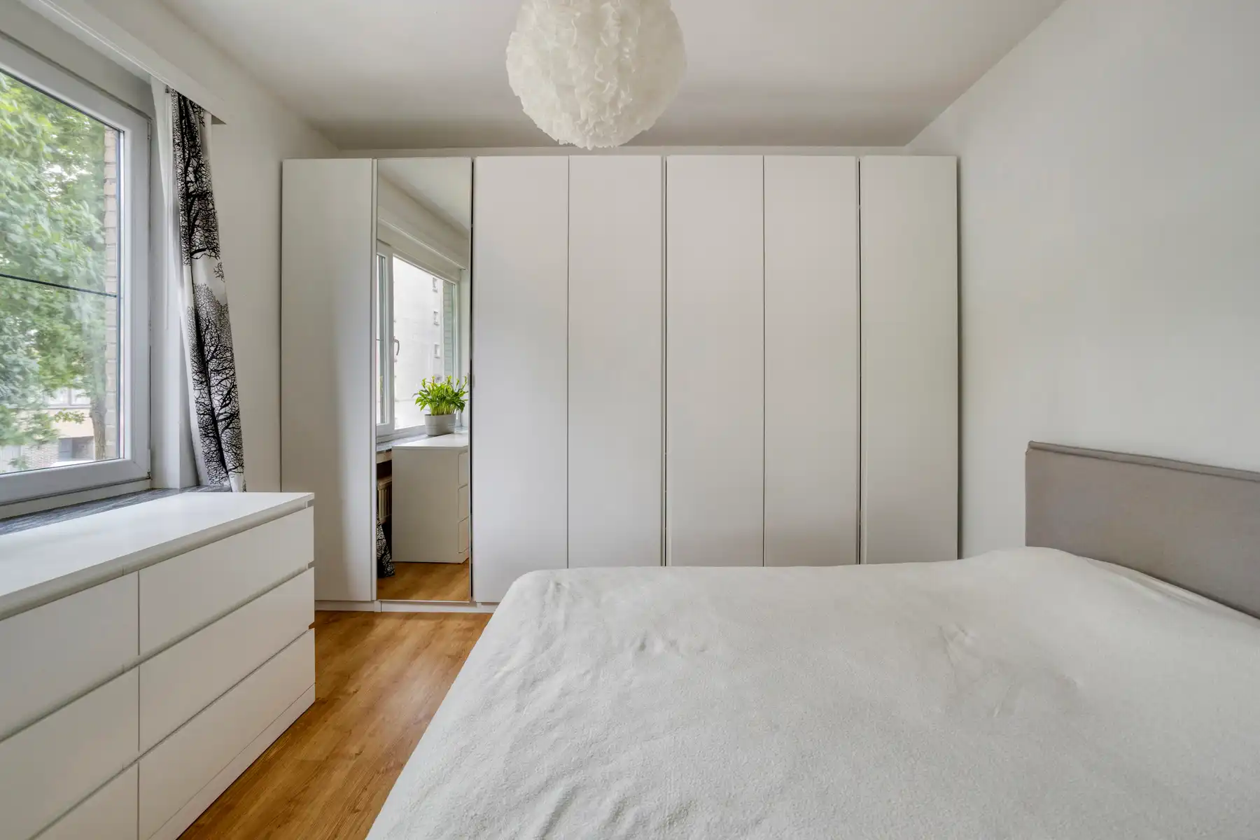 Rustig gelegen hoekappartement in een kleine residentie foto 13