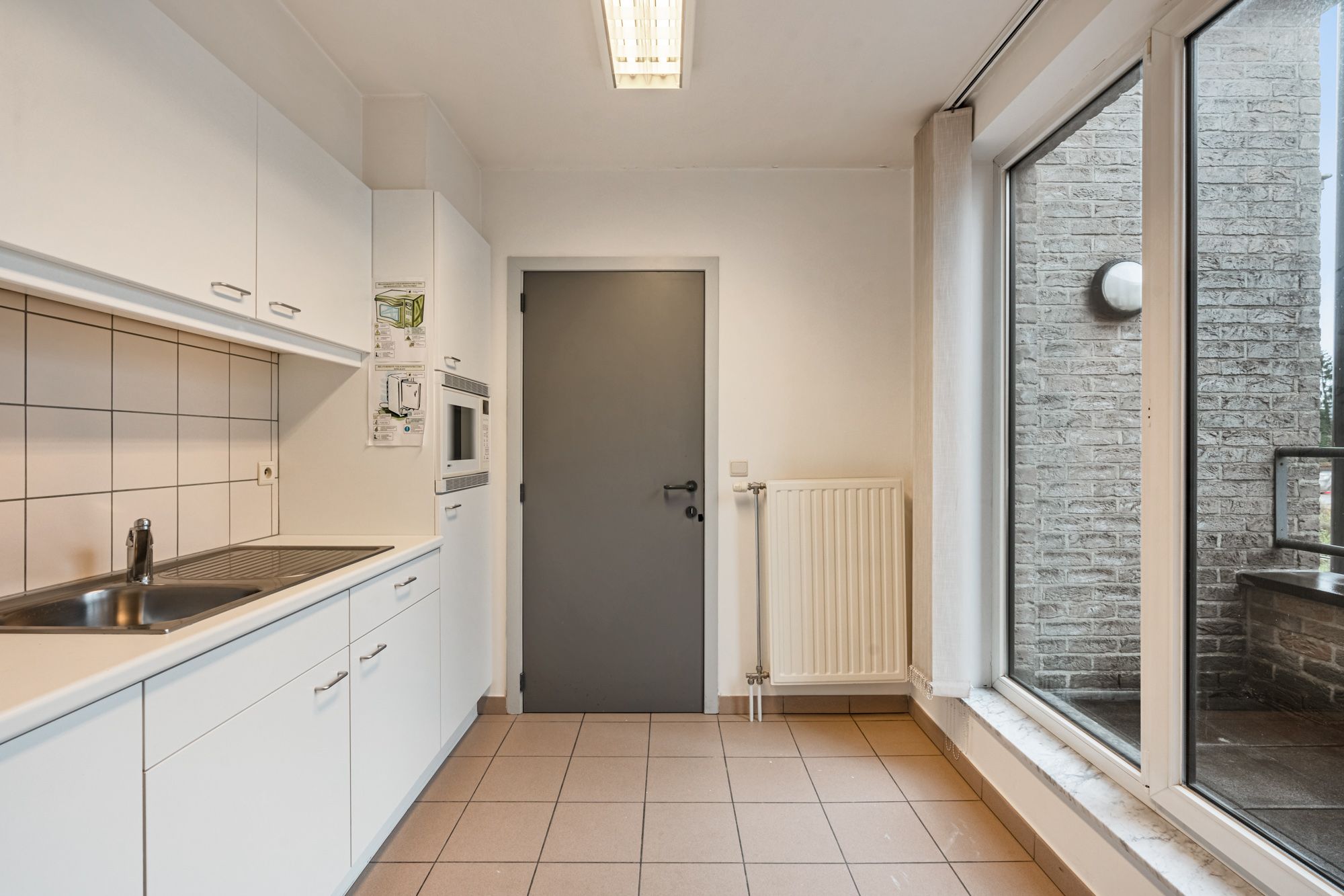 IDEALIS VASTGOED – OP TE FRISSEN APPARTEMENT MET 3 SLAAPKAMERS foto 10