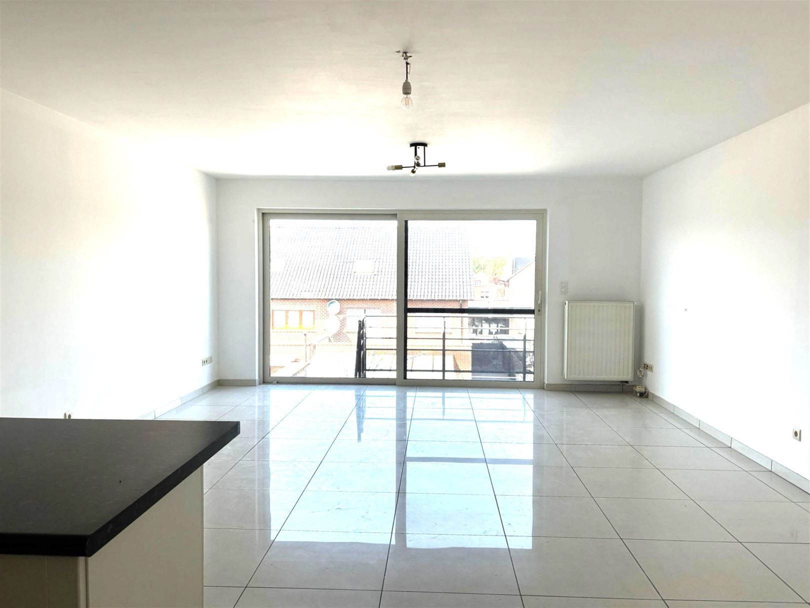 TE HUUR: Appartement met 2 slaapkamers in Heusden! foto 2