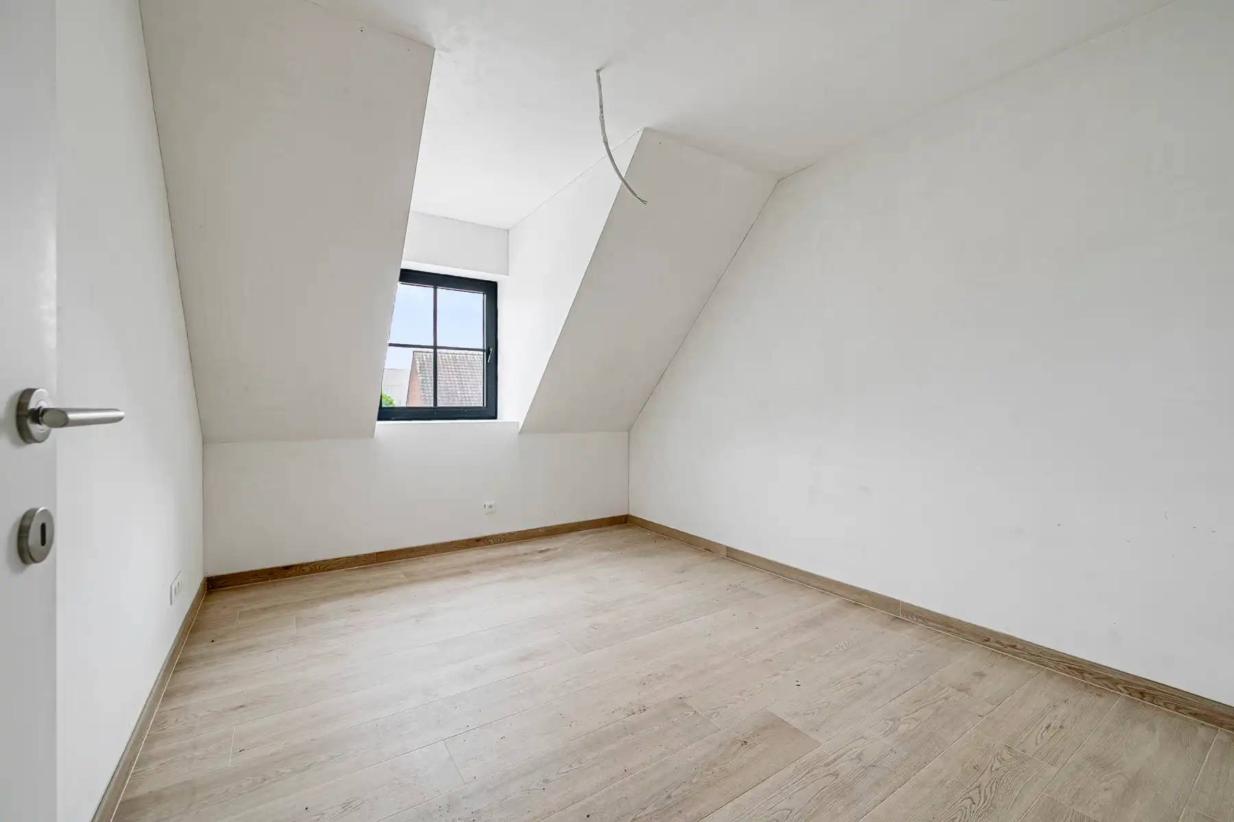 Ruime casco woning met 4 slaapkamers in Zele foto 8