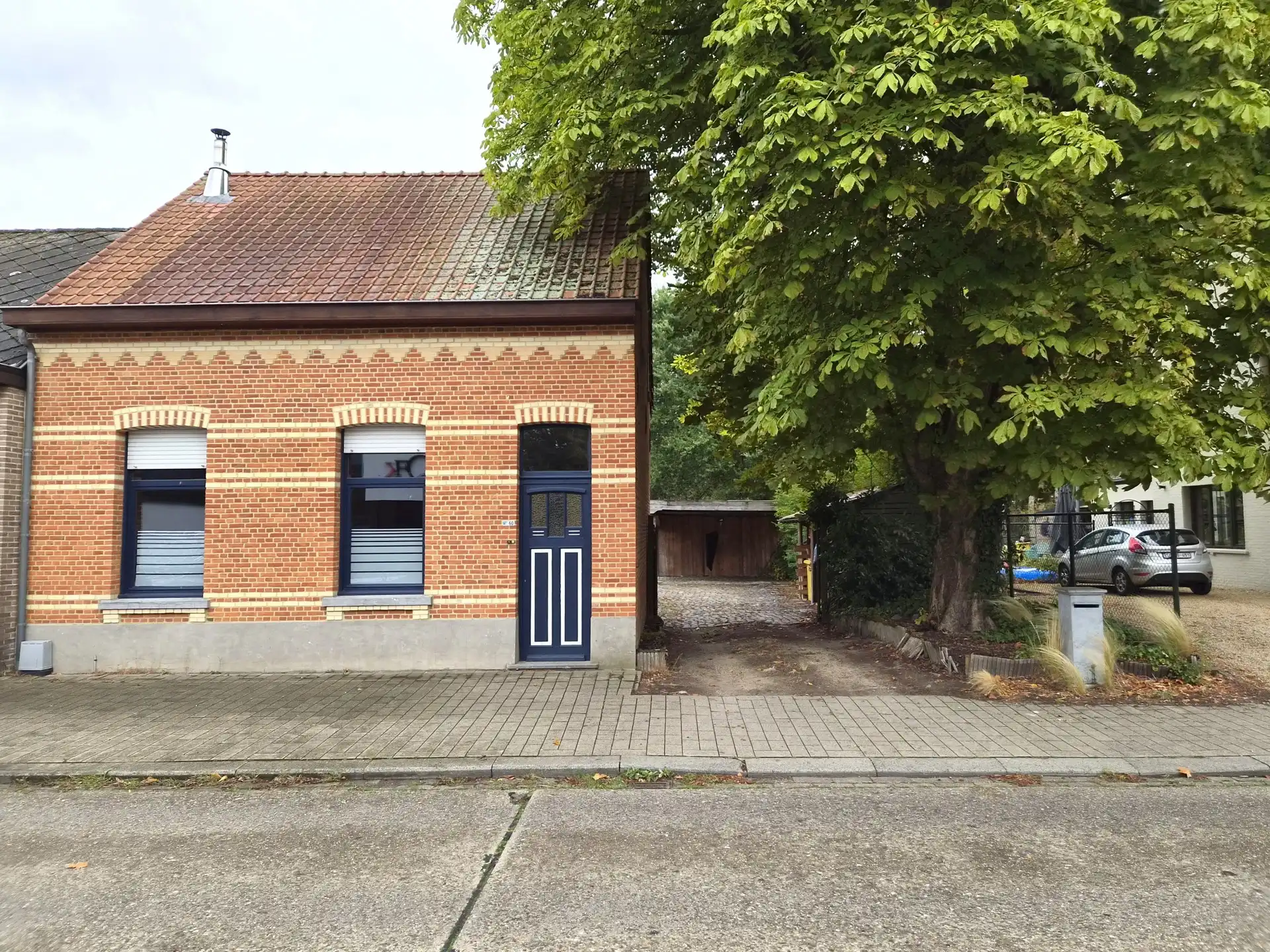 Charmante instapklare woning met grote tuin  foto {{pictureIndex}}