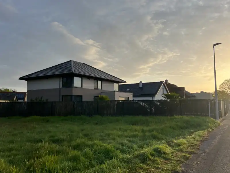 Stijlvolle en energiezuinige gezinswoning met 4 slaapkamers op gegeerde locatie in De Pinte foto 36