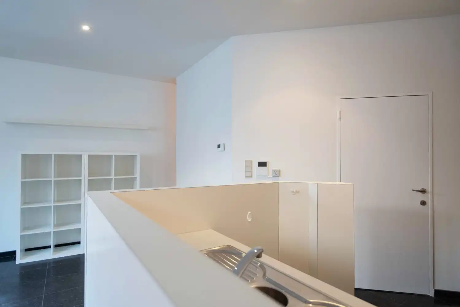 Rustig bemeubeld 1 slaapkamer appartement in het hart van Antwerpen. foto 7