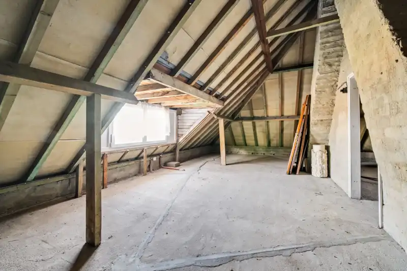 Centrum Sint-Henricus :  Te renoveren woning op 1876 m² foto 20