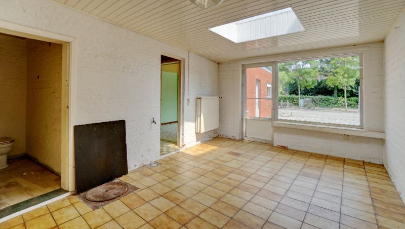 Te renoveren woning in het centrum op 6 are 87 ca foto 10