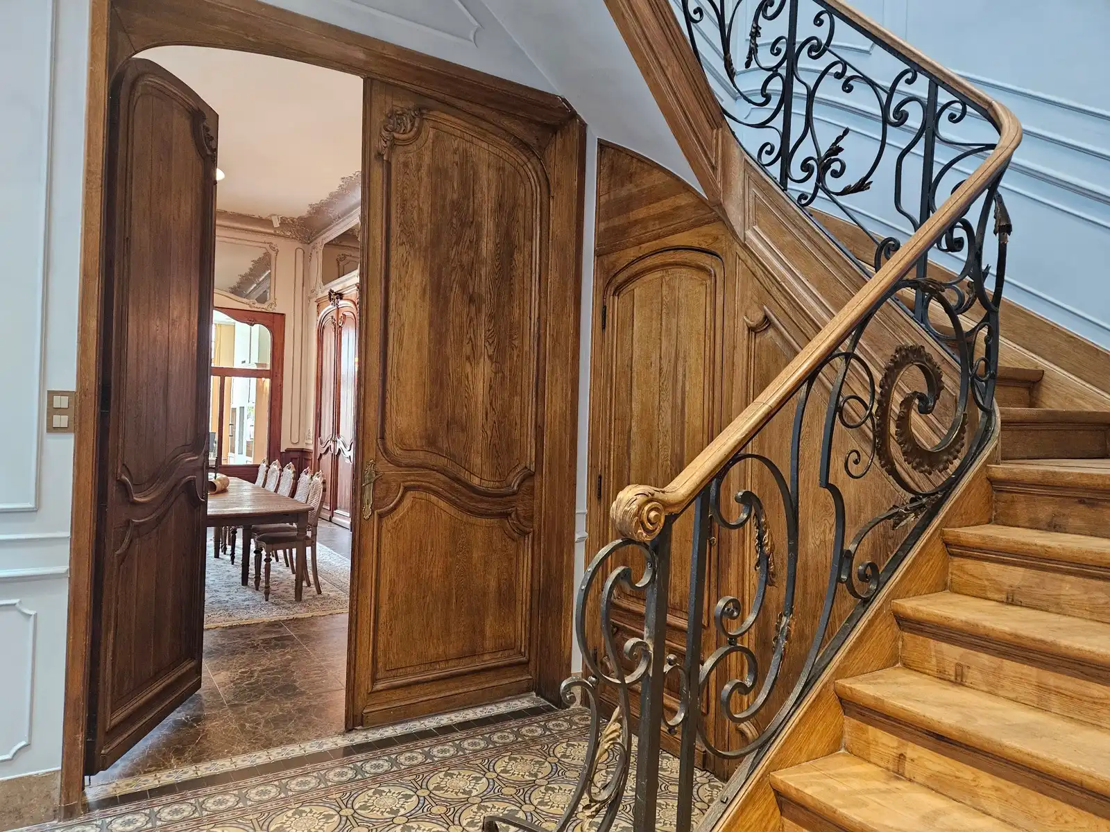 Prachtige herenwoning met tuin en garage! foto 11