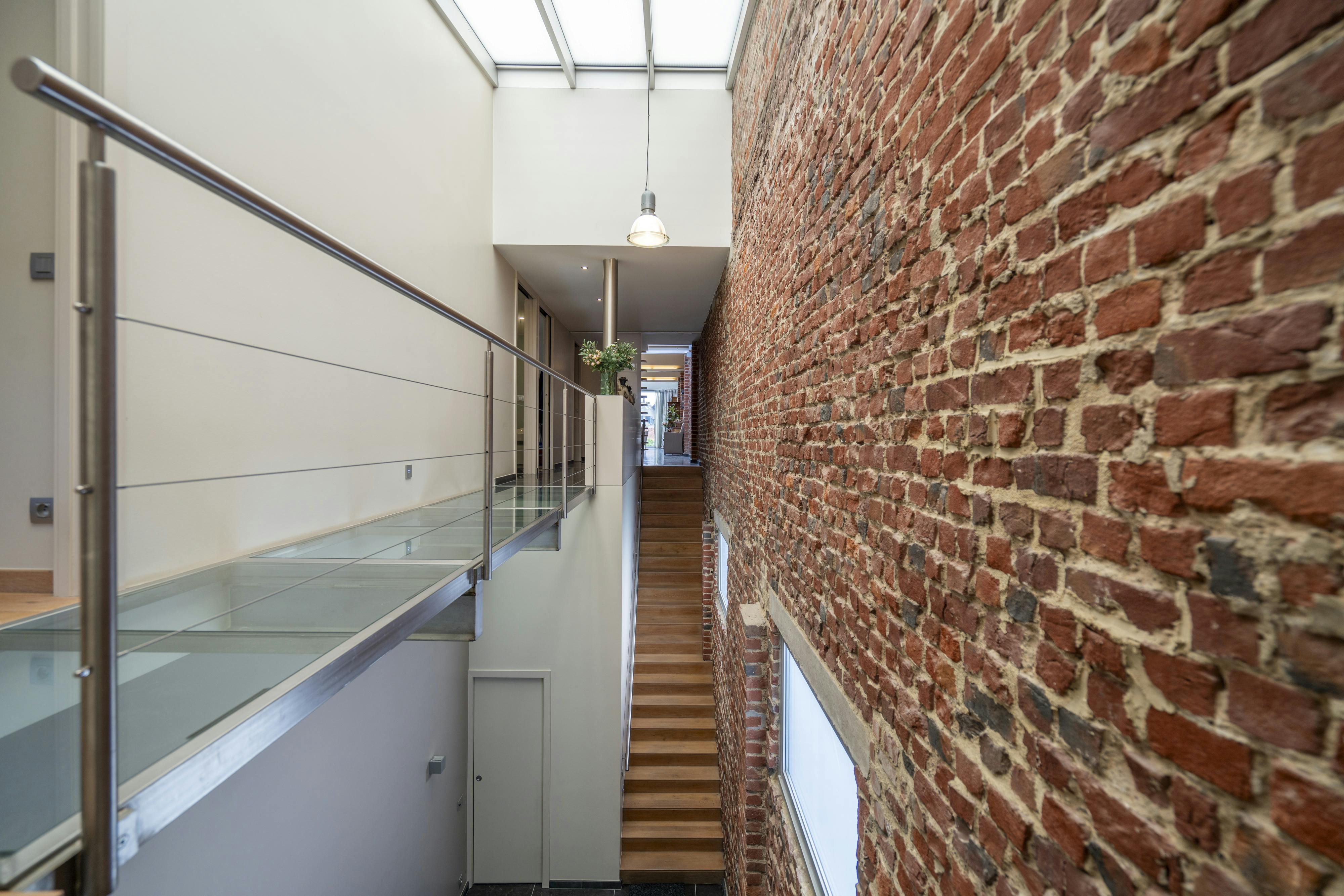 Unieke loftwoning met ruime garage en prachtige tuin foto 13