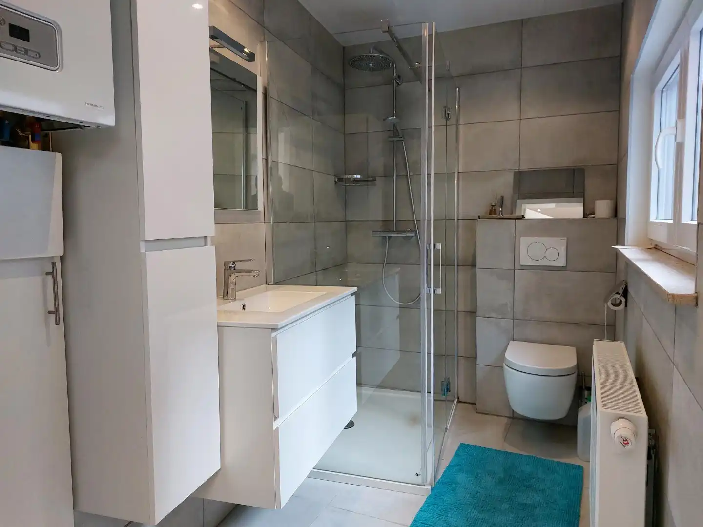 Gerenoveerde typisch Brugse woning foto 4
