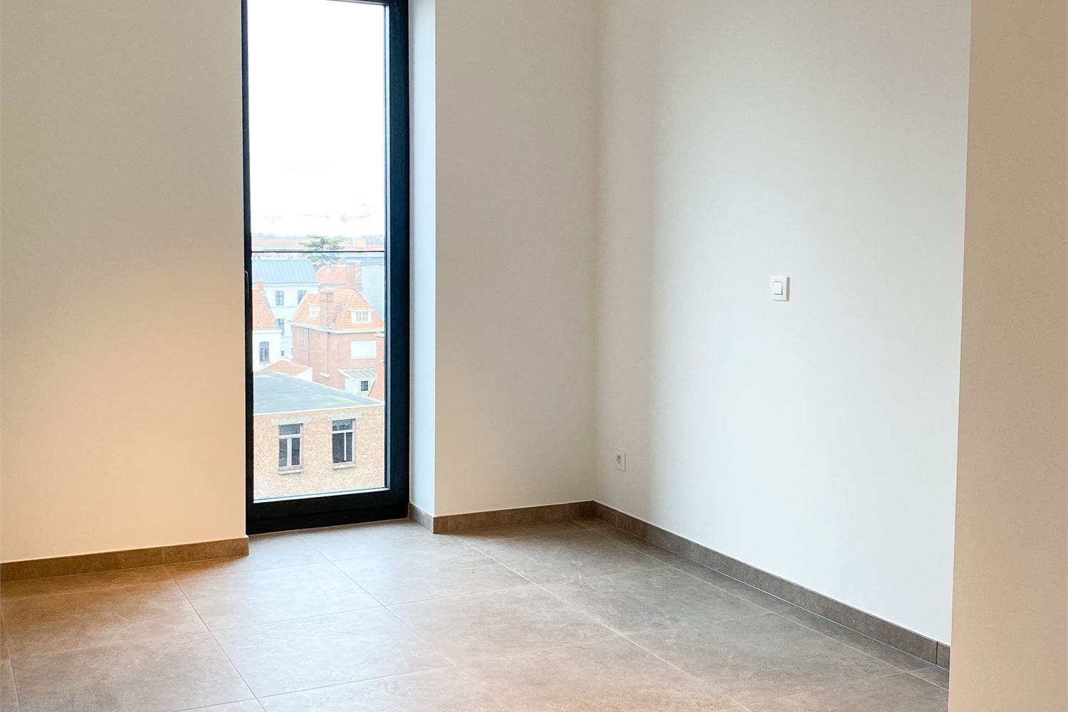 Recent appartement met riant terras nabij Markt Waregem | Stormestraat foto 4