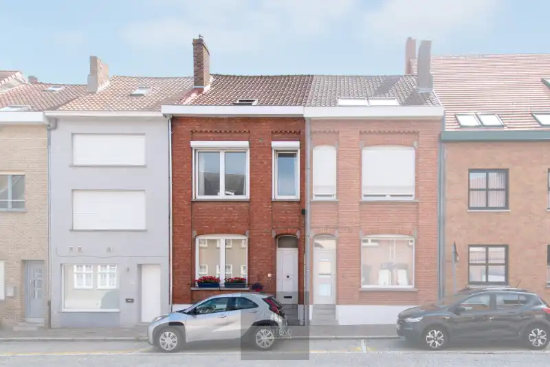 Stadswoning met zonnige tuin in het centrum van Nieuwpoort-Stad foto 3