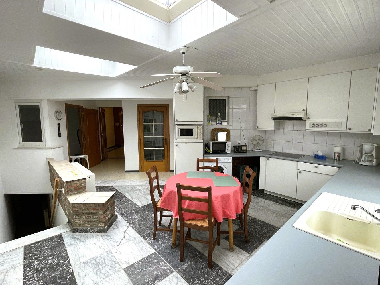 Instapklare woning met tuin EN garagebox nabij centrum Herent foto 5