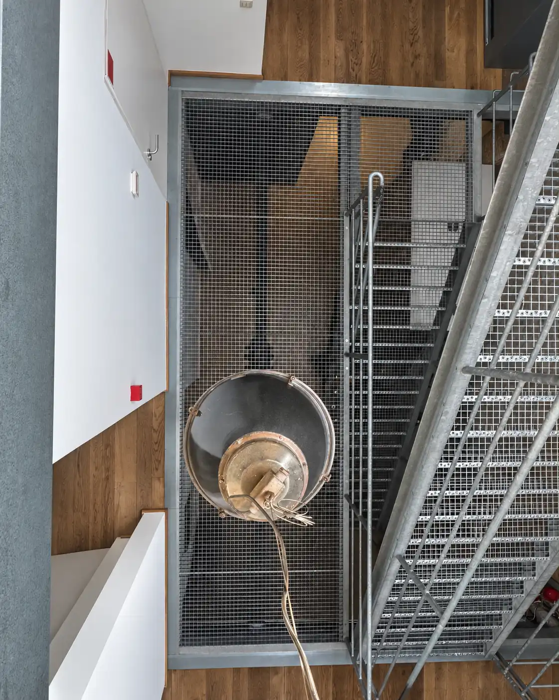Stijlvol kantoor met industriële look op ’t Eilandje foto 12