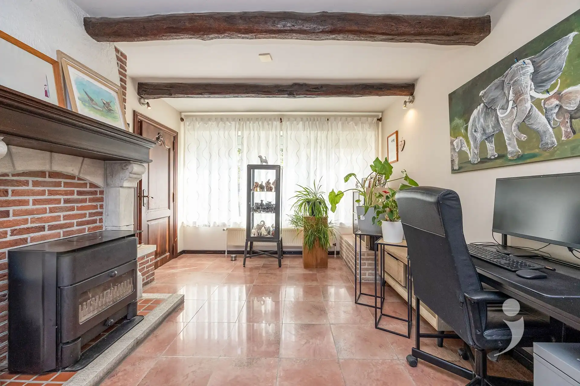 Rustig en uitstekend gelegen woning met 4 slaapkamers foto 6