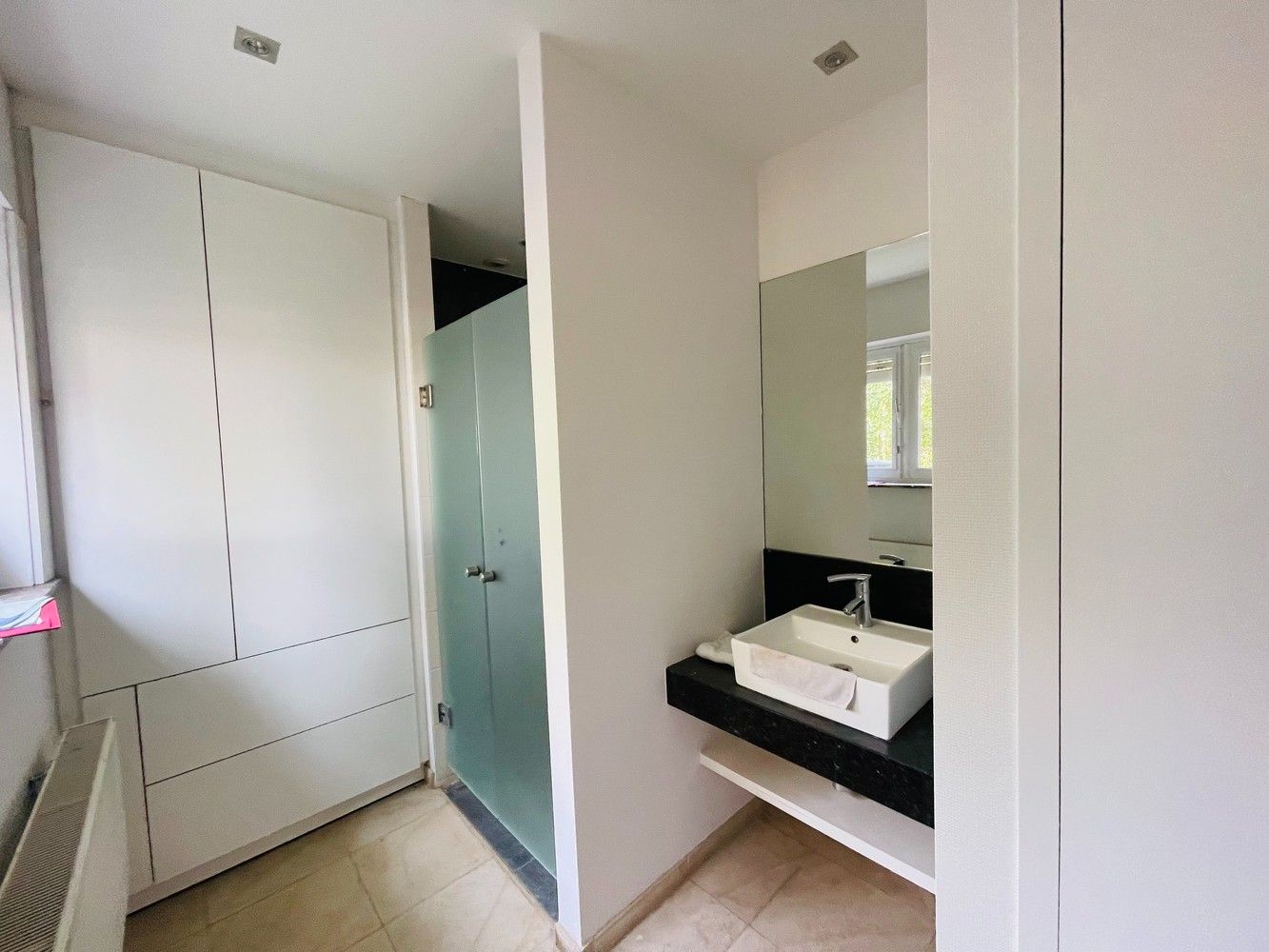 Brugge Sint-Andries, residentiële ligging, in rustige groene omgeving,  ruime lichtrijke degelijk gebouwde villa, 4 slpks, bureel en oprit op perceel van 3435 m², in groene oase van rust en privacy. Uitzonderlijk mooi  aanbod   ! foto 8