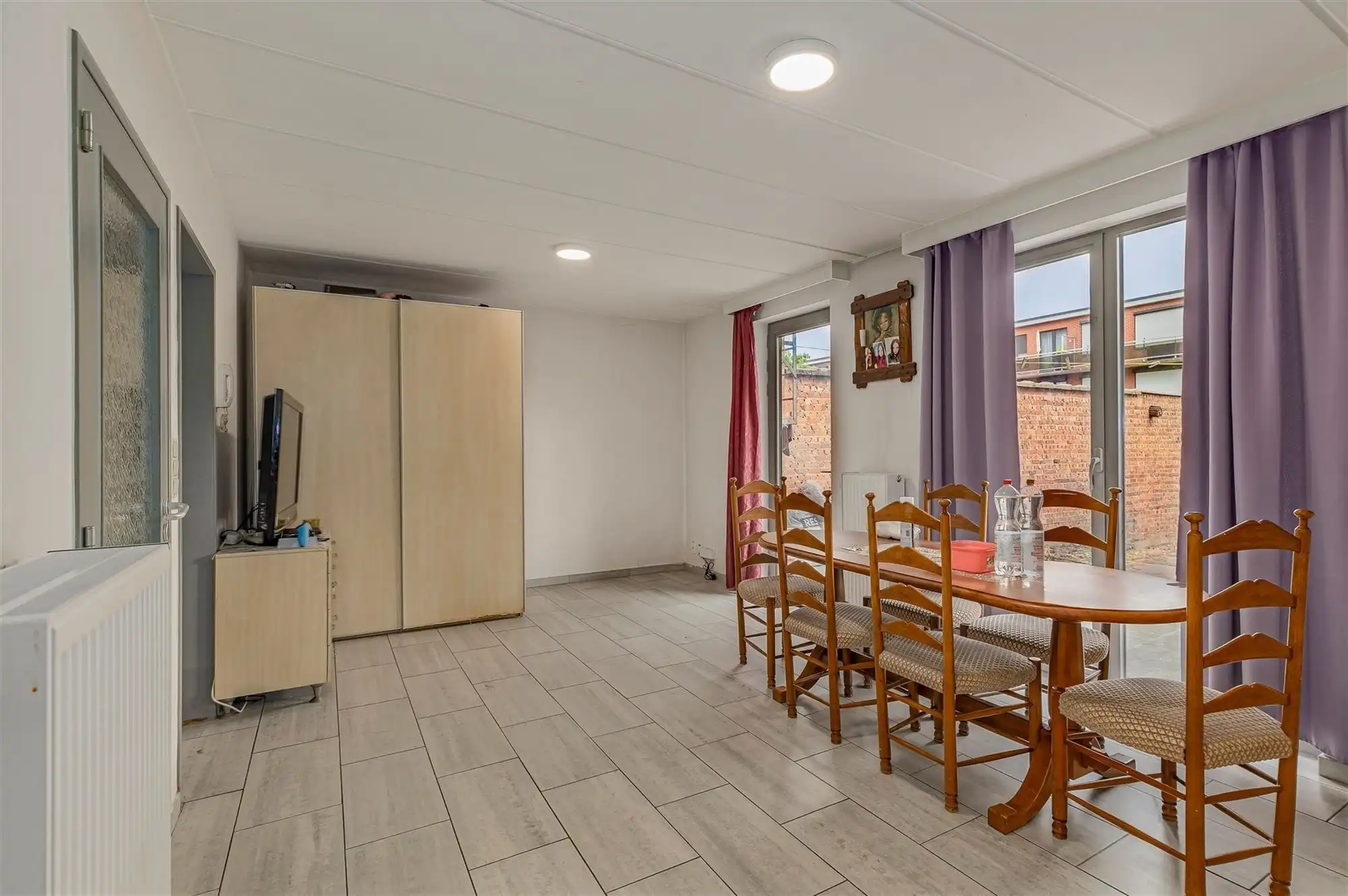 Lichtrijk 1-slaapkamer appartement met tuin en garagebox te koop in Merksem foto 4