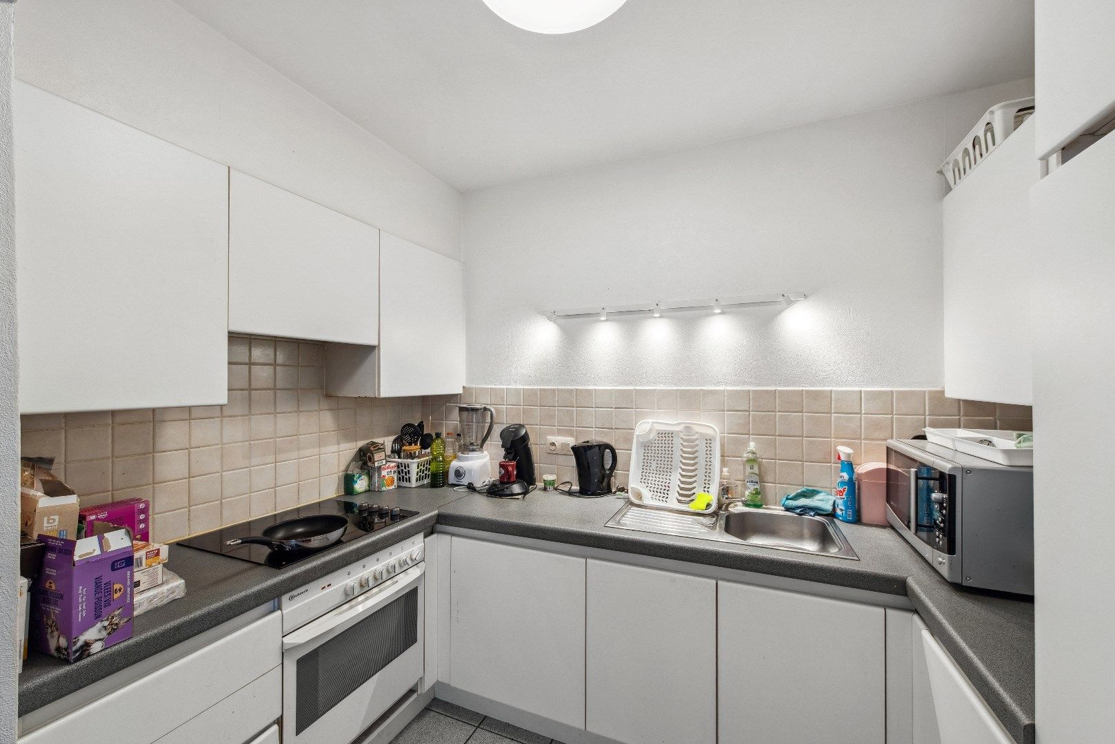 Appartement met 2 slaapkamers pal in het centrum foto 8