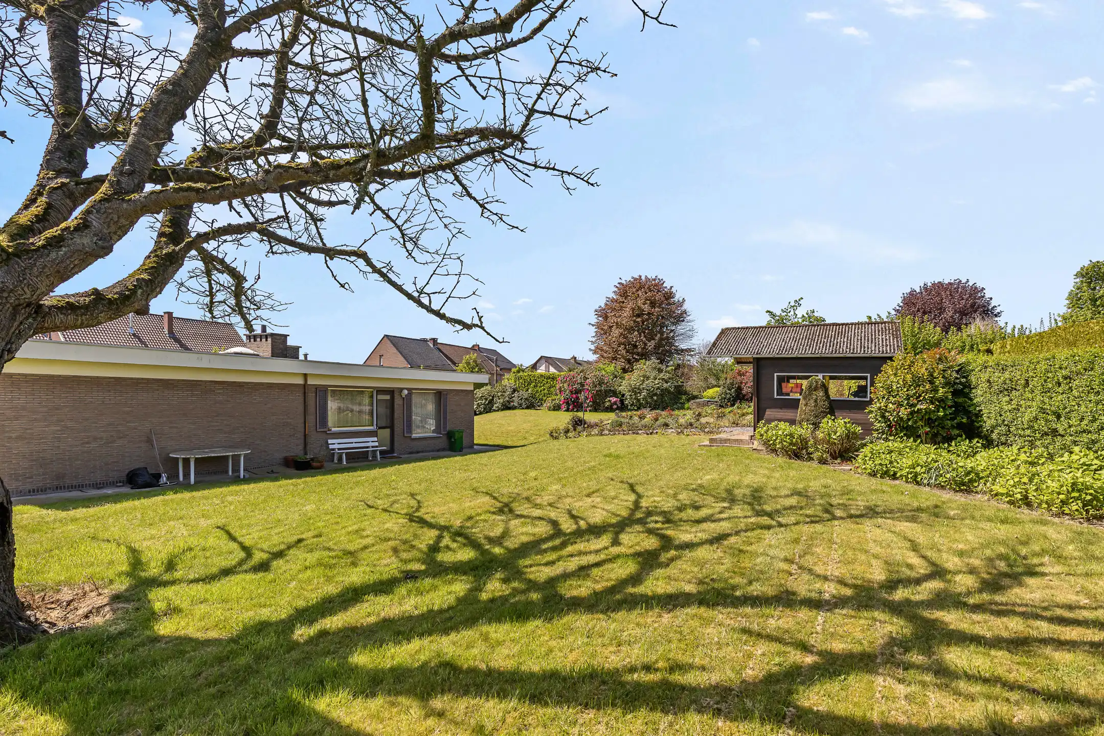 Goed onderhouden bungalow op 14a79ca te Herderen foto 7
