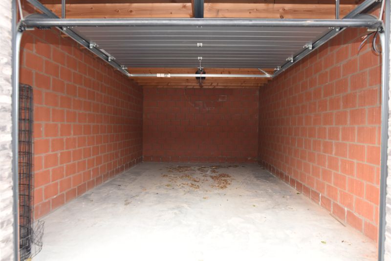 Te huur: Ruim en modern appartement in rustige omgeving te Adegem foto 14