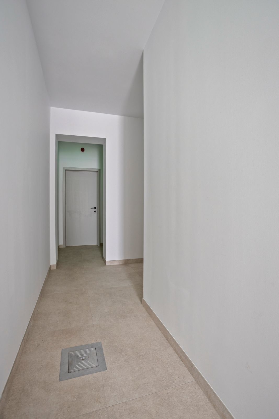 Gloednieuwe, energiezuinige studio met zonnepanelen te huur: instapklaar en bemeubeld foto 9