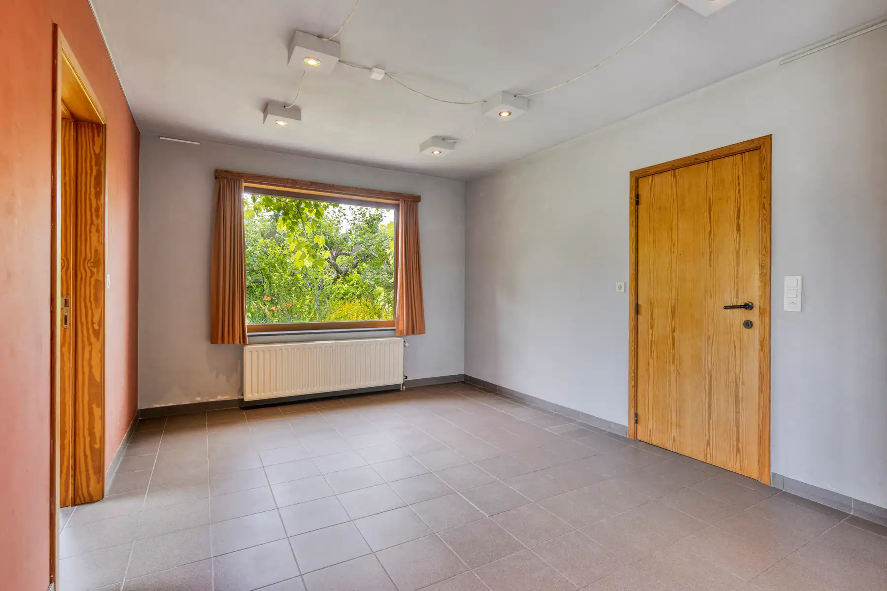 HOB op rustige ligging met 4 slaapkamers en EPC B foto 6