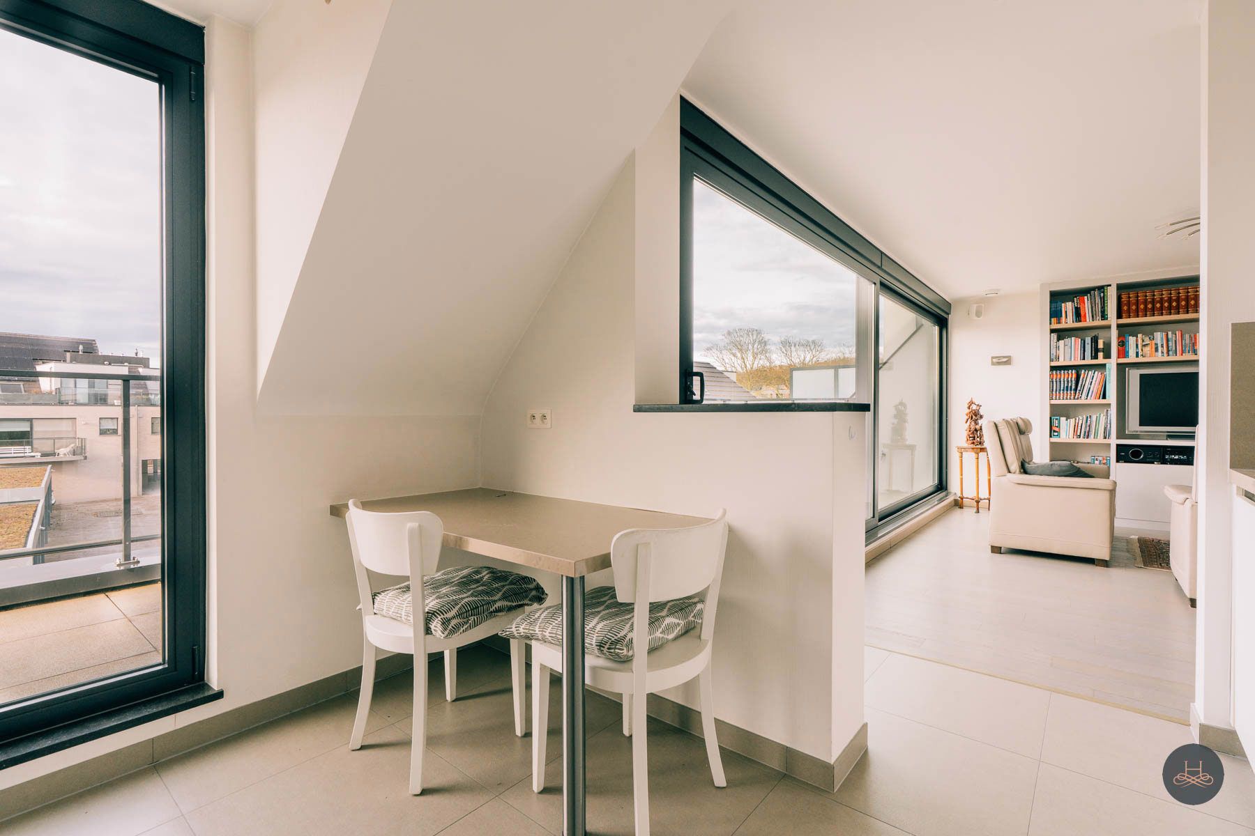 Prachtige penthouse met garage op toplocatie in Putte foto 9