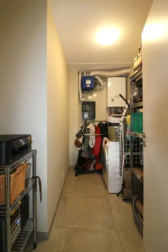 Gelijkvloers appartement met zuidgericht terras en tuintje, autostaanplaats foto 20