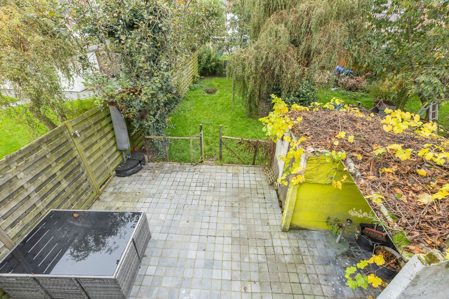 Op te frissen woning met zongerichte tuin te Mariakerke! foto 13