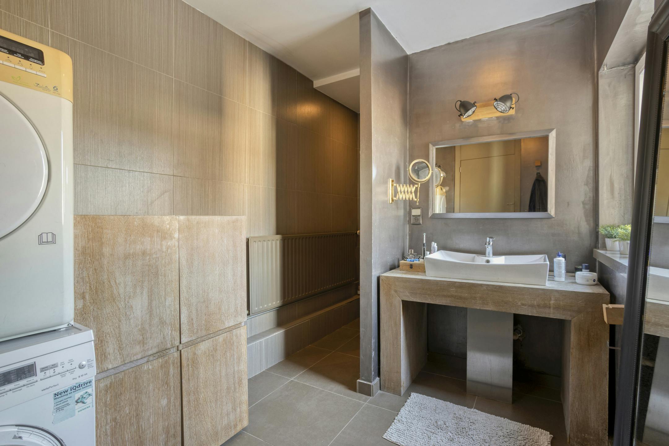 Loft appartement te Sint-Jans-Molenbeek  foto 25