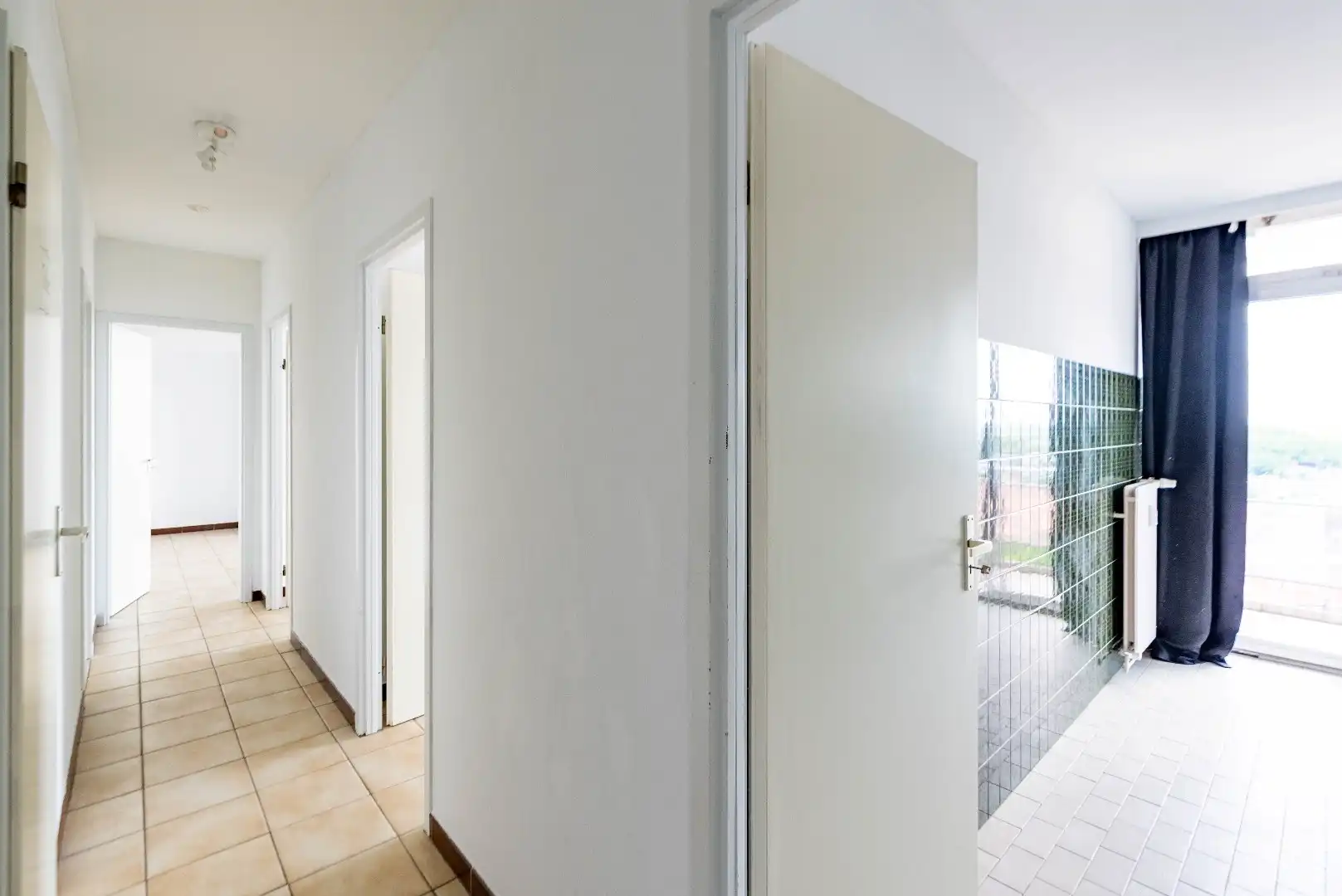 3slpk appartement op de 13de verdieping foto 4