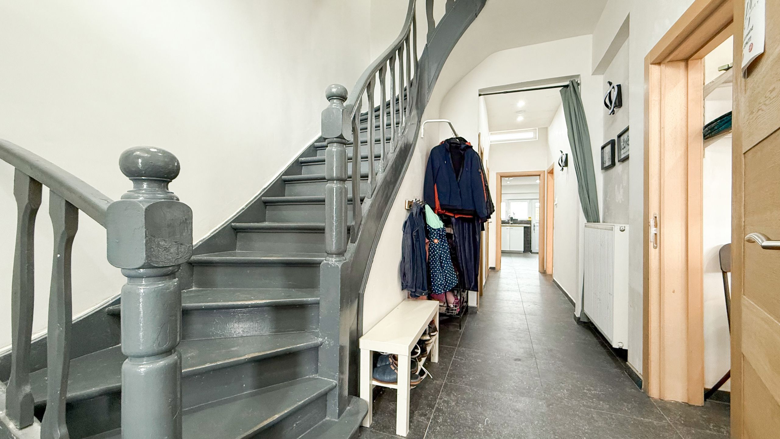 Woning met handelsruimte en 203 m² woonopp. te Houthalen! foto 20
