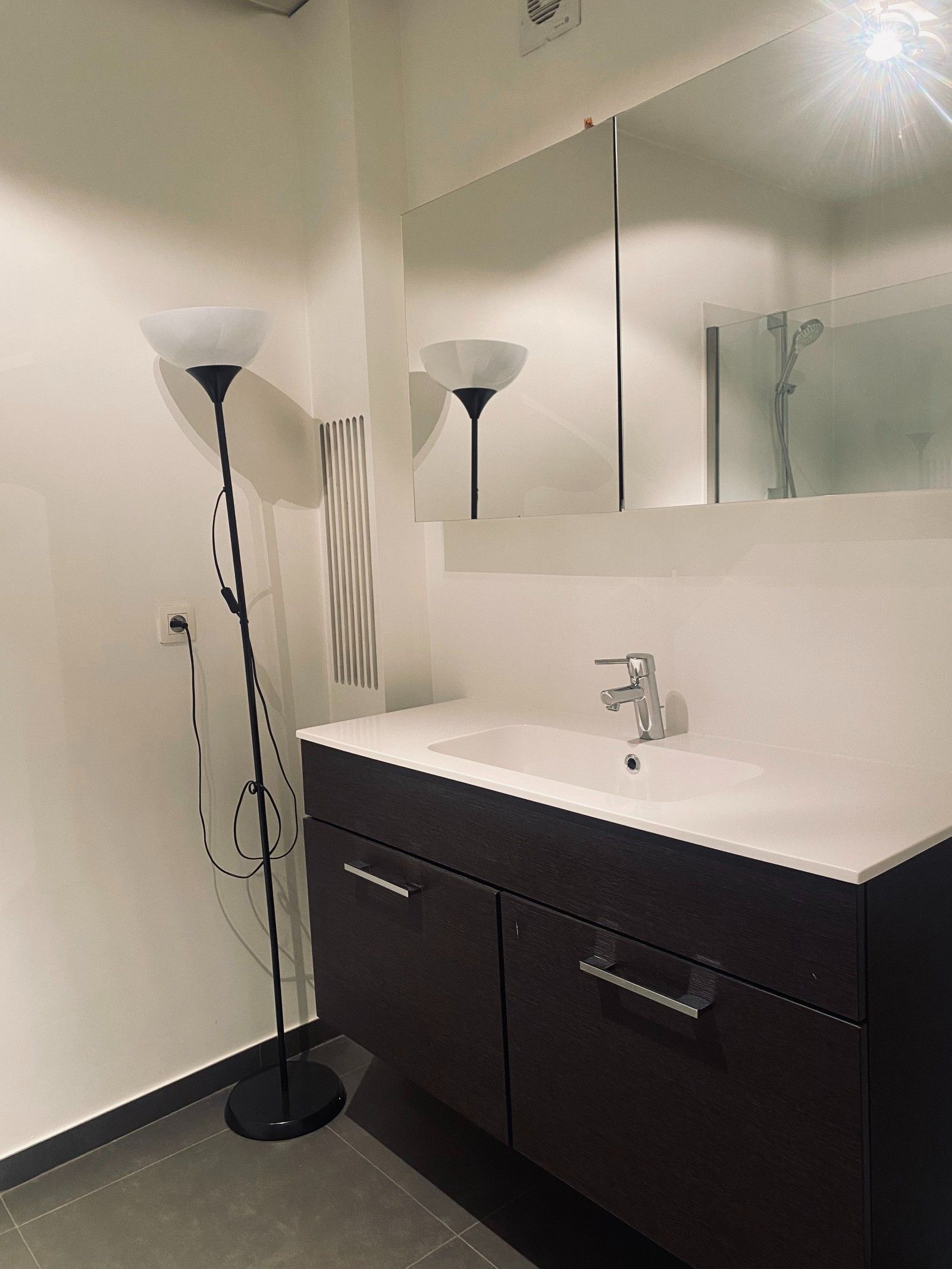 Uiterst goed gelegen 3 slaapkamer appartement foto 7