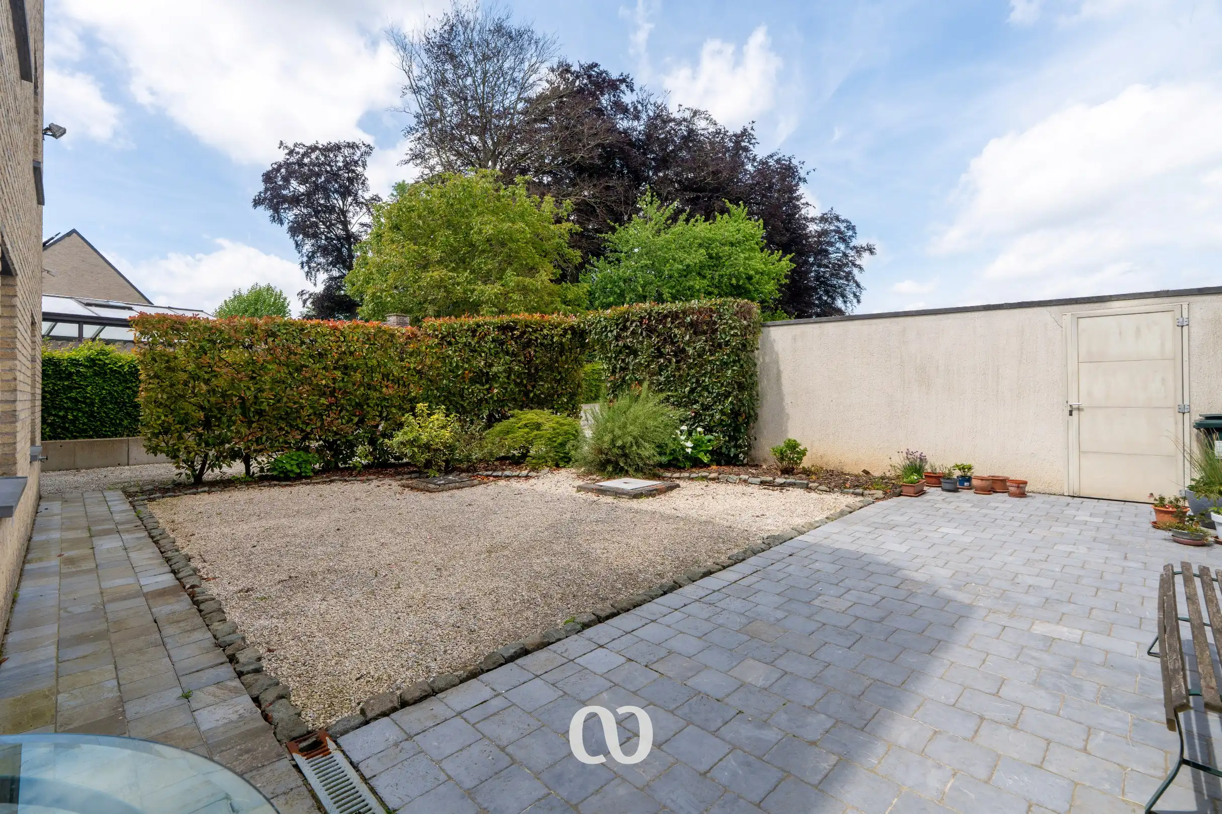 Gelijkvloers appartement met 3 slaapkamers, garage en tuin in Huise foto 13