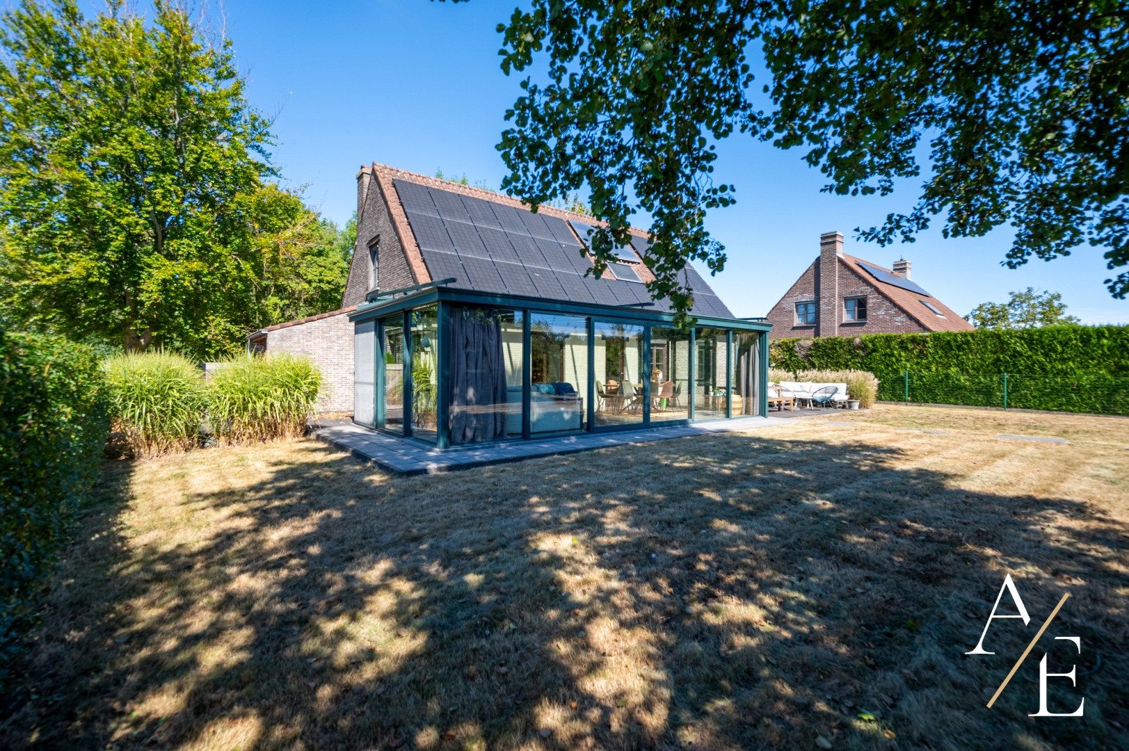 Instapklare open bebouwing met 3 slaapkamers en 2 badkamers foto 14